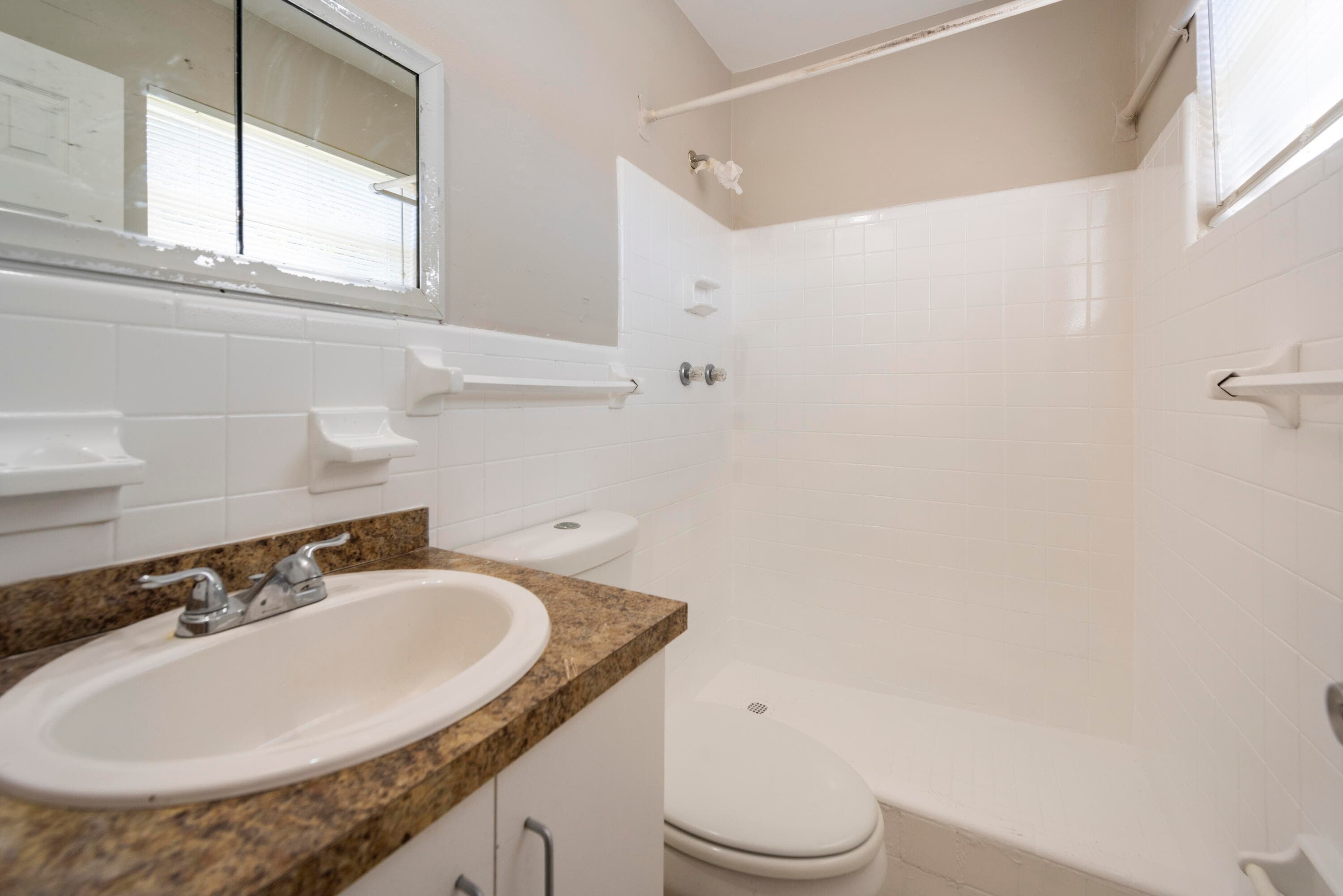 1108 NW 5th Avenue 2, Fort Lauderdale, FL 33311 — photo 5 of 17