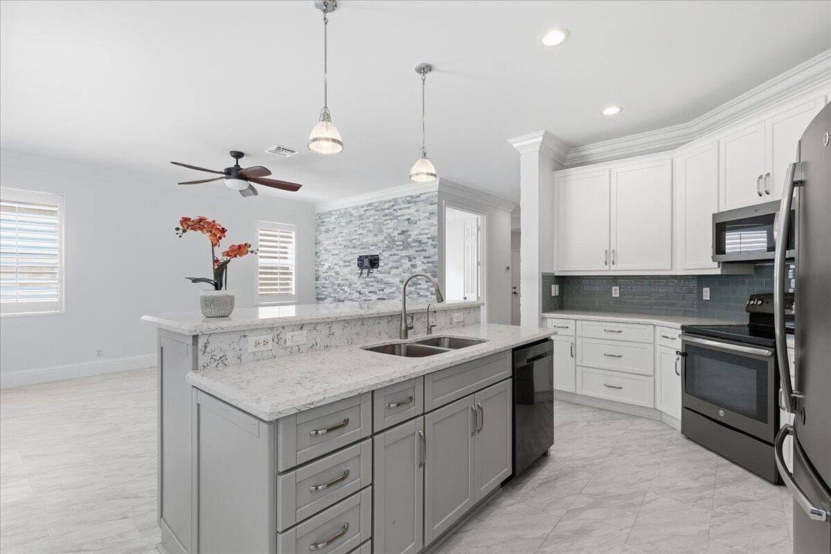 7453 Via Luria, Lake Worth, FL 33467 — photo 19 of 63
