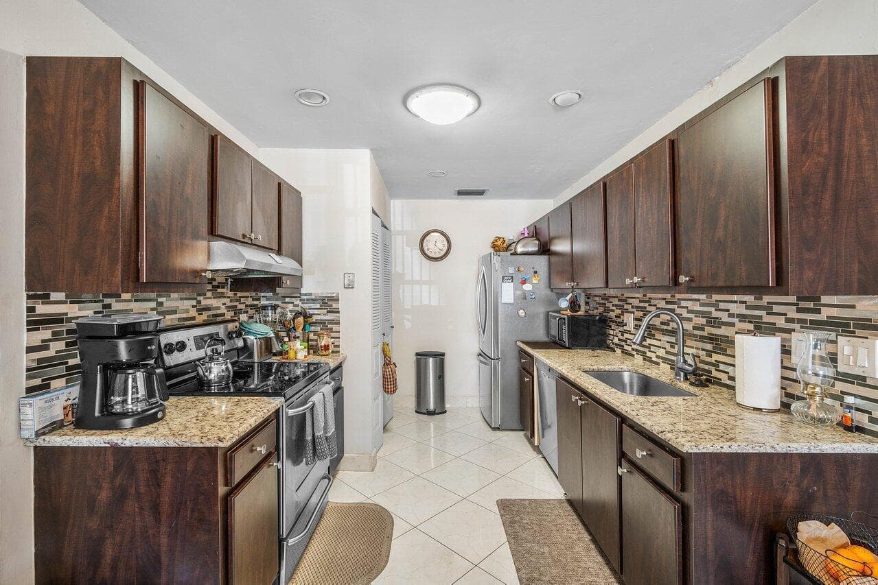 5814 Doris Court, Delray Beach, FL 33484 — photo 12 of 22