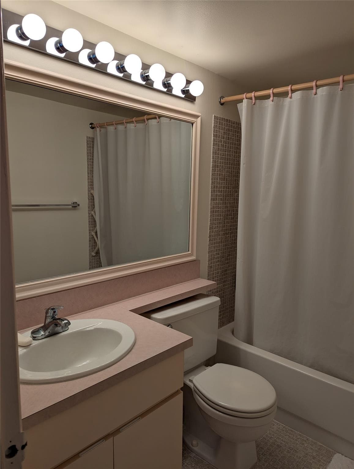 190 Oakridge M, Deerfield Beach, FL 33442 — photo 16 of 32