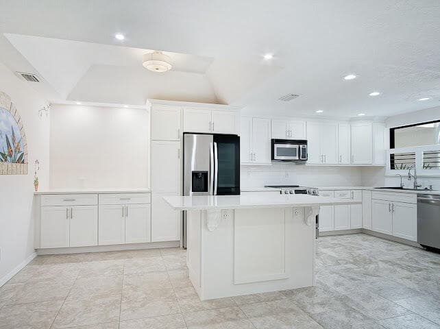 6081 SE Landing Way 6, Stuart, FL 34997 — photo 4 of 37