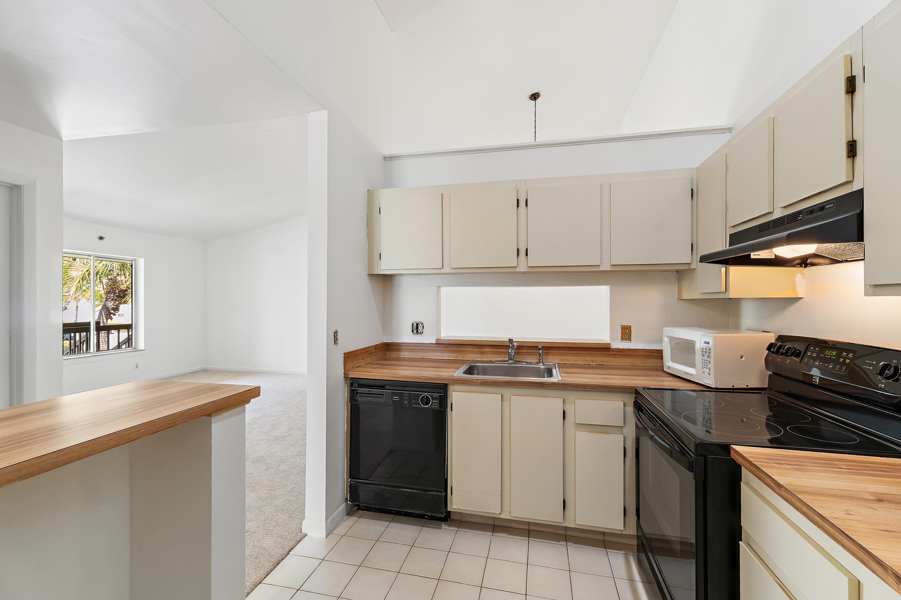 6536 Chasewood Drive H, Jupiter, FL 33458 — photo 15 of 30
