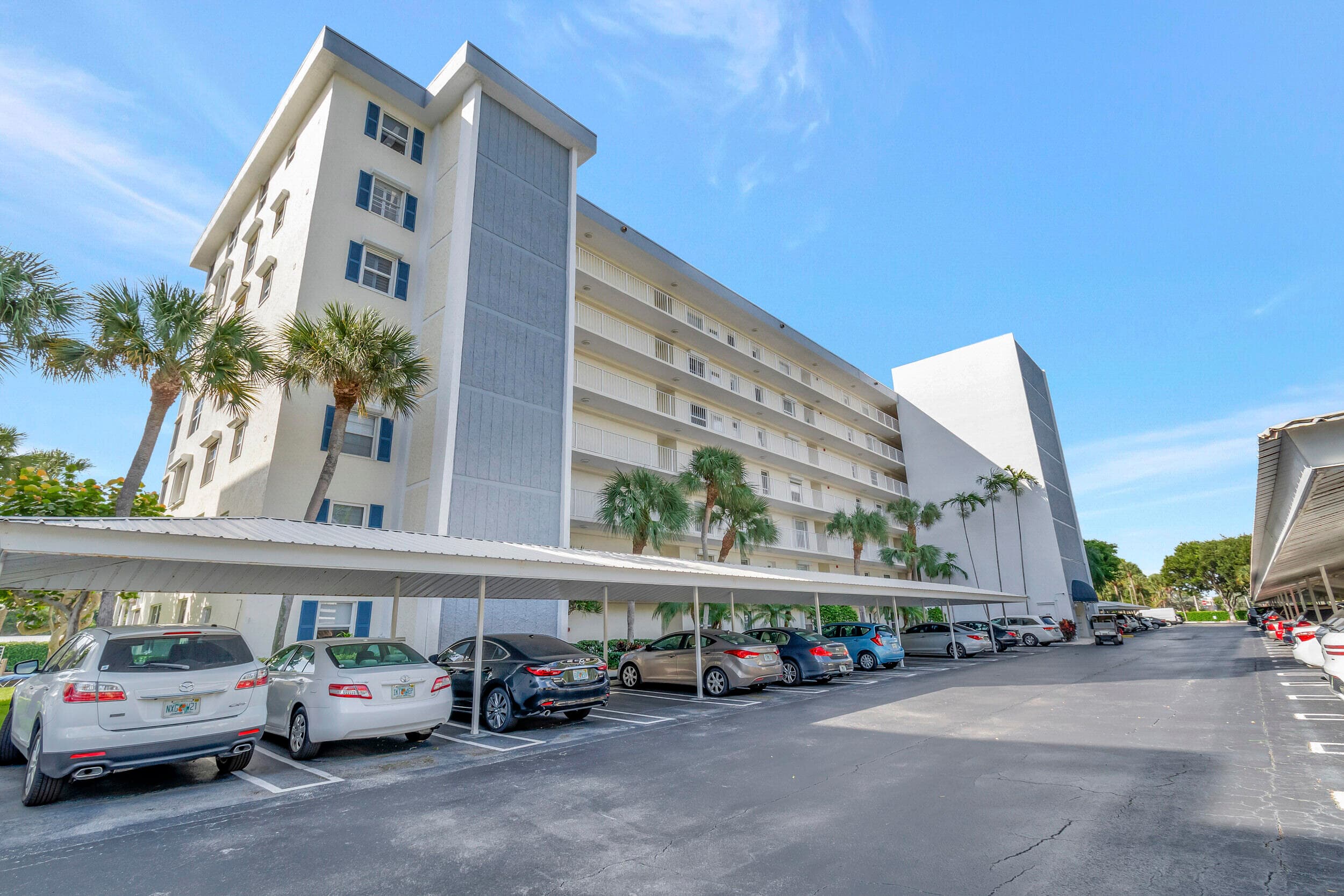 1 Harbourside Drive 4502, Delray Beach, FL 33483 — photo 4 of 58