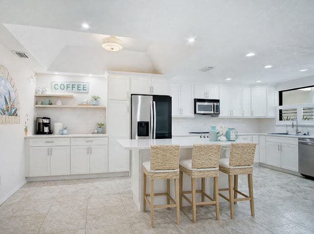6081 SE Landing Way 6, Stuart, FL 34997 — photo 5 of 37