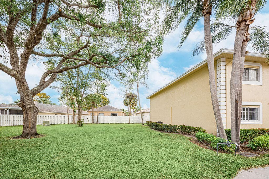 1501 Palm Beach Trace Drive, Royal Palm Beach, FL 33411 — photo 2 of 35