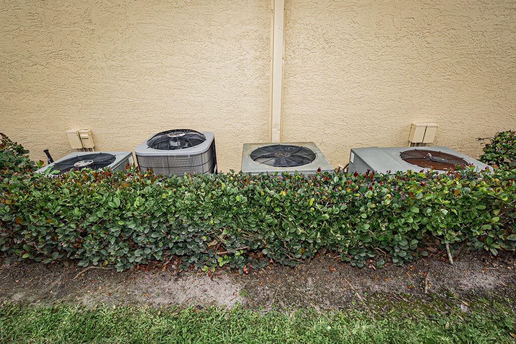1501 Palm Beach Trace Drive, Royal Palm Beach, FL 33411 — photo 7 of 35
