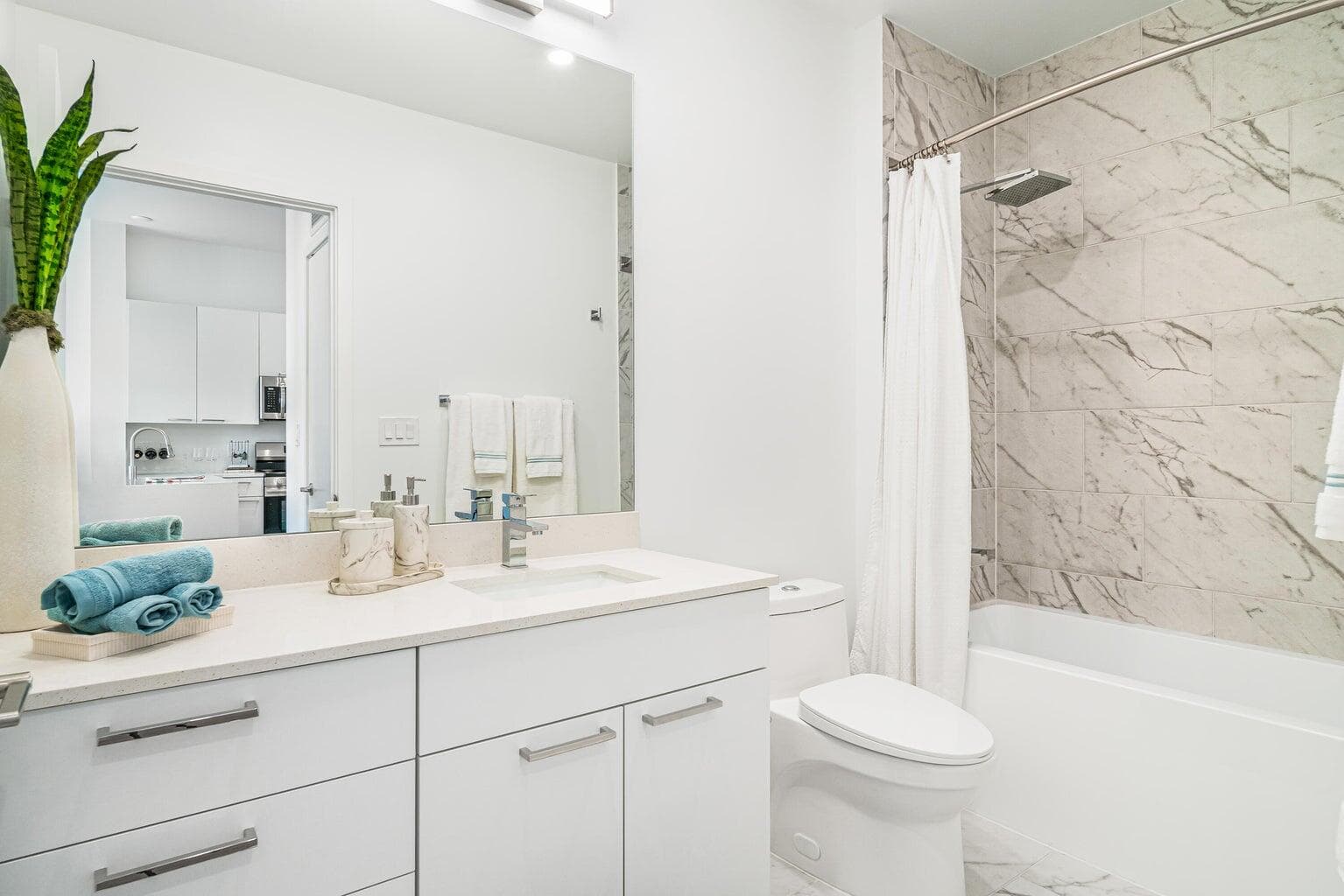 2121 Broward Avenue 223, West Palm Beach, FL 33407 — photo 6 of 9