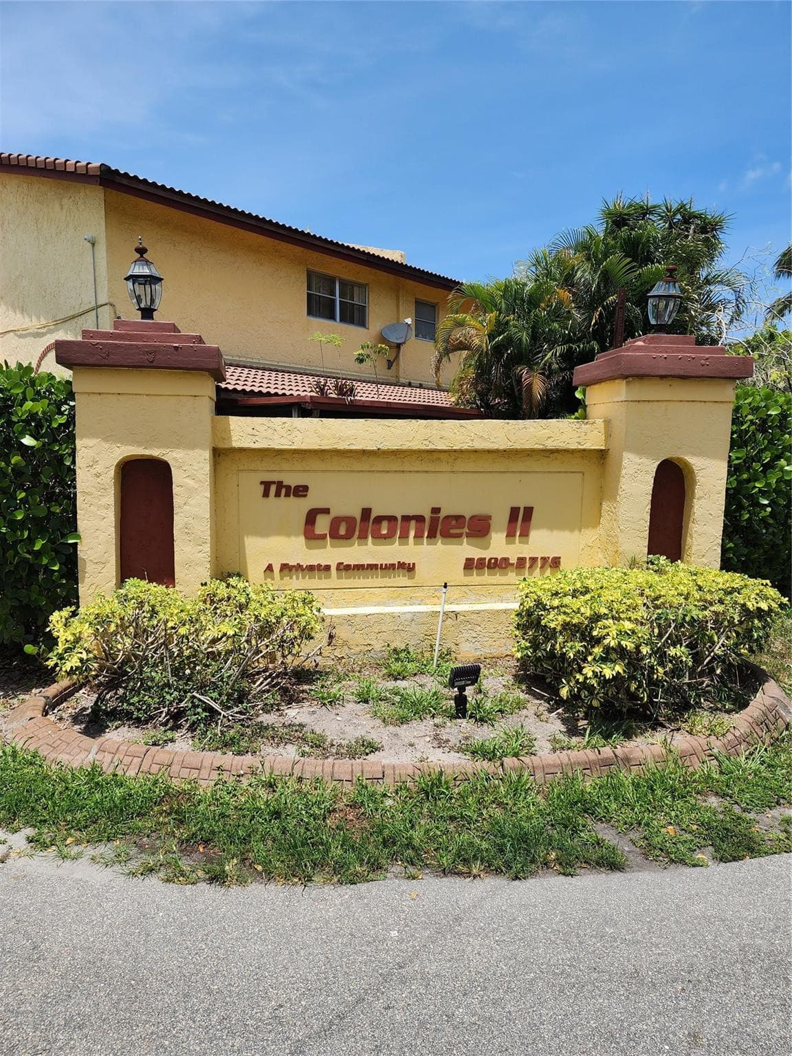 2619 NW 47th Lane, Lauderdale Lakes, FL 33313 — photo 1 of 33