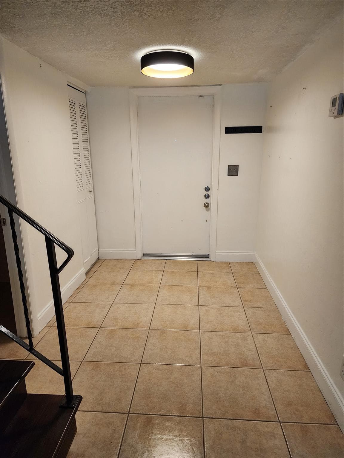 2619 NW 47th Lane, Lauderdale Lakes, FL 33313 — photo 6 of 33