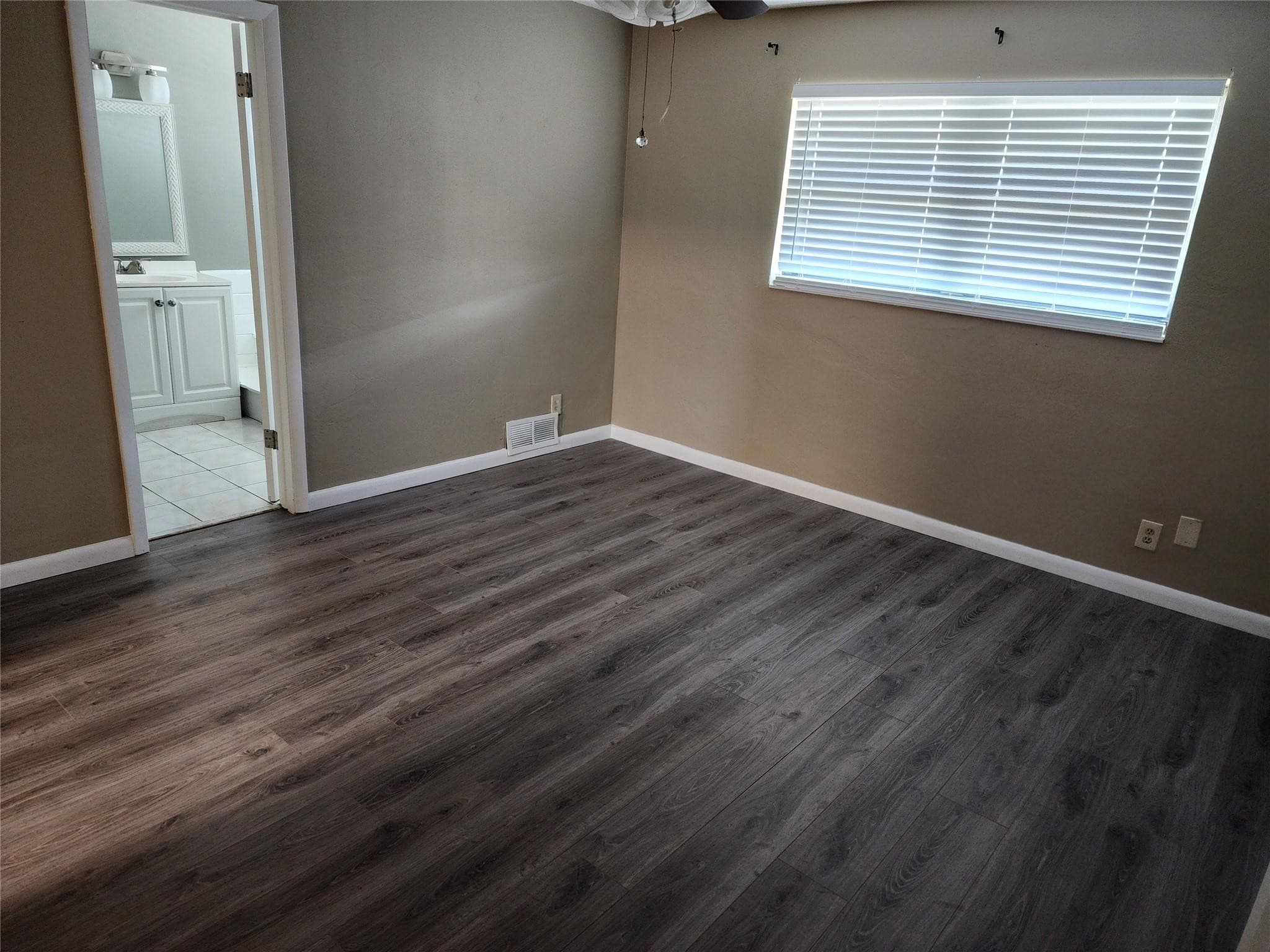 2619 NW 47th Lane, Lauderdale Lakes, FL 33313 — photo 18 of 33