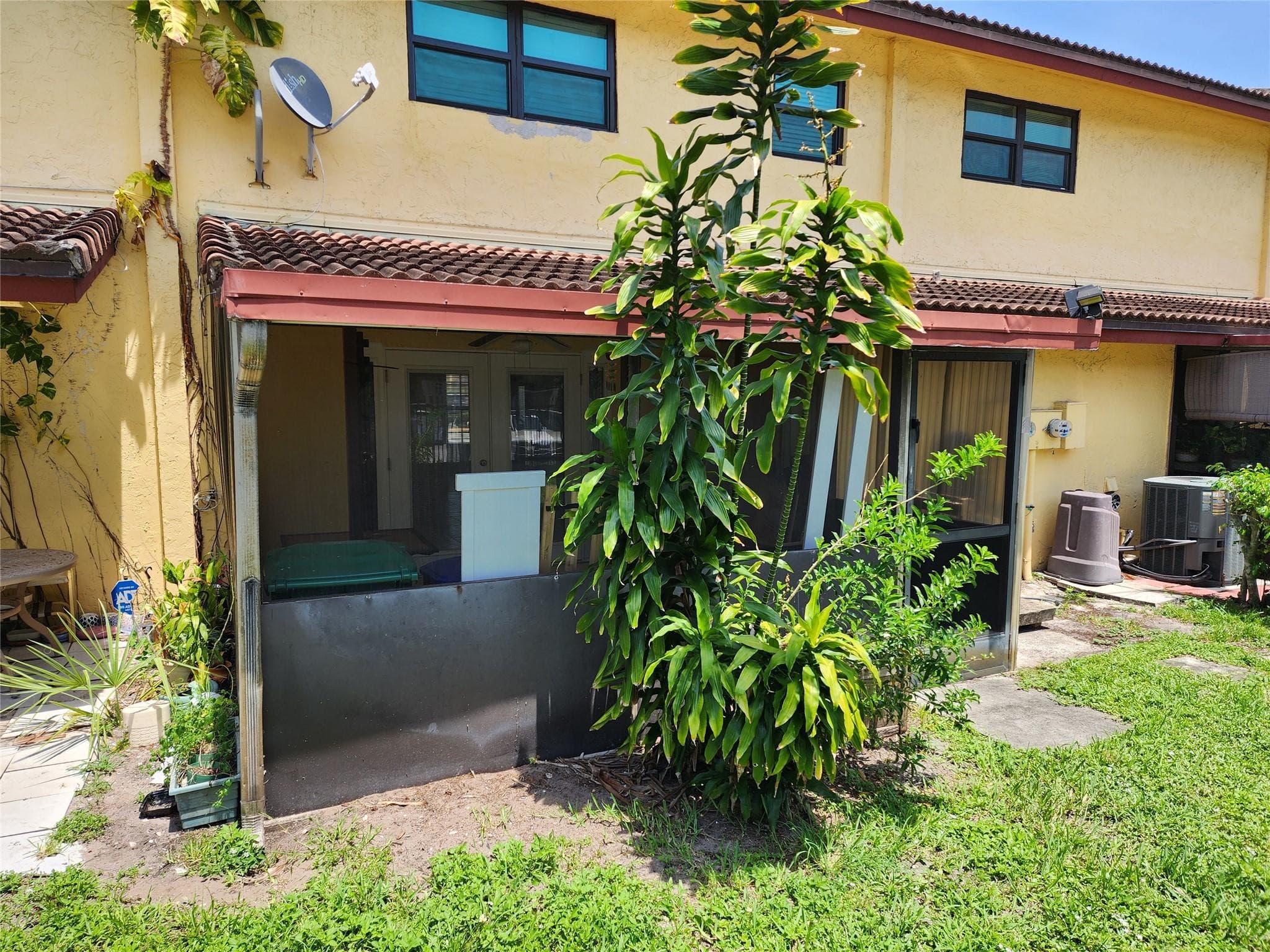 2619 NW 47th Lane, Lauderdale Lakes, FL 33313 — photo 32 of 33