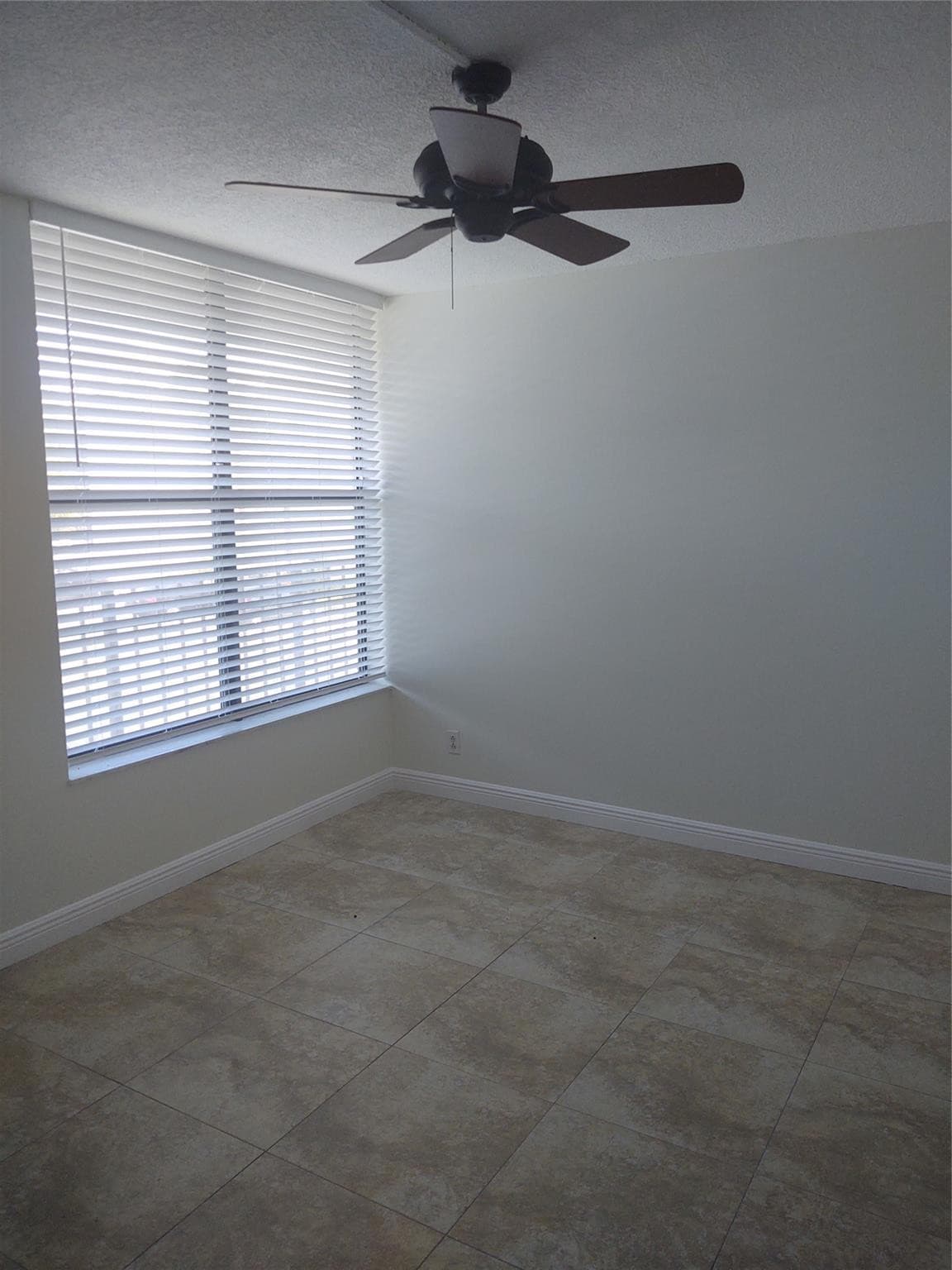 9 Royal Palm Way 2010, Boca Raton, FL 33432 — photo 6 of 32