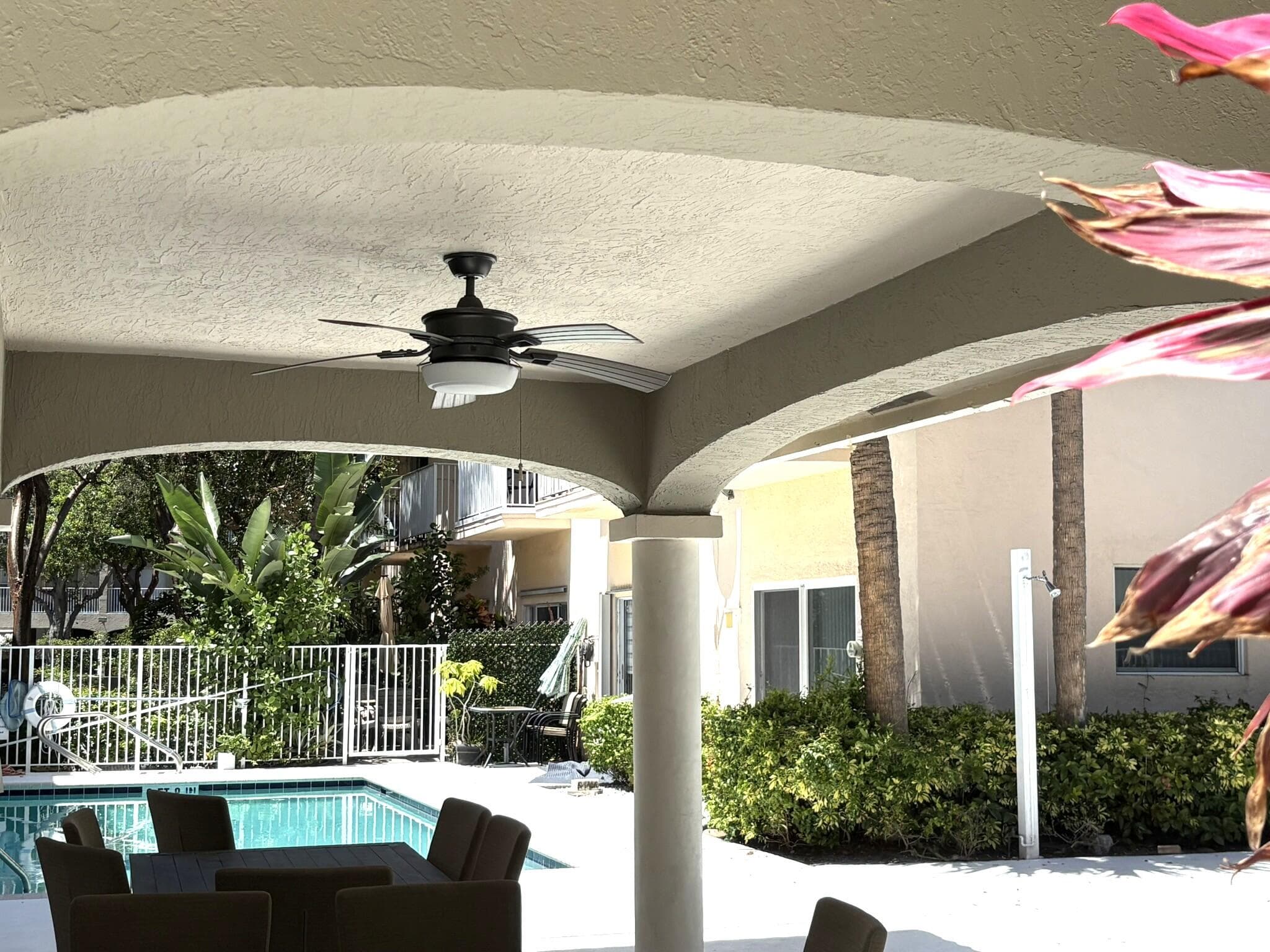 2501 NE 14th Street 301, Pompano Beach, FL 33062 — photo 3 of 37