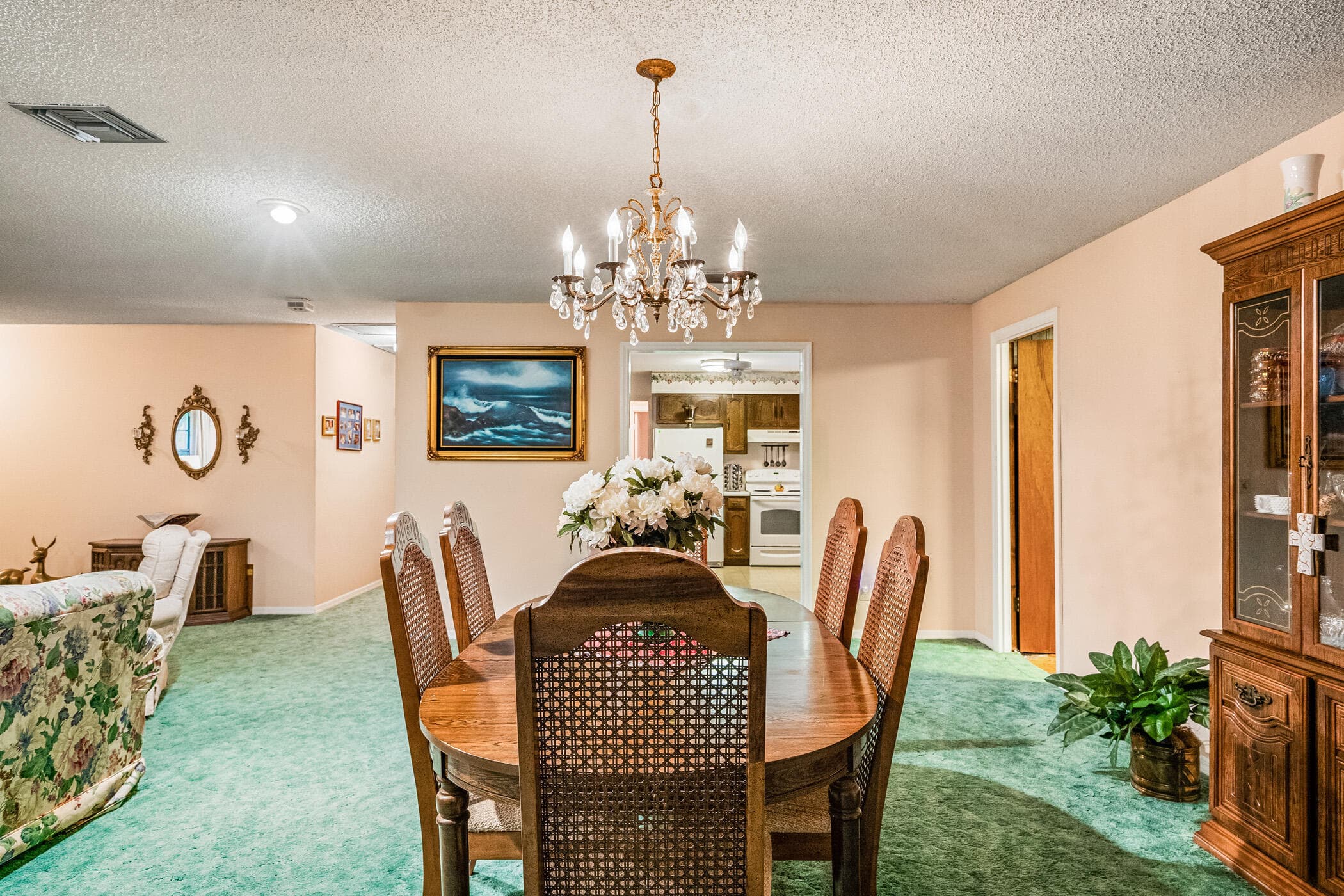 4153 1st Street SW, Vero Beach, FL 32968 — photo 13 of 38