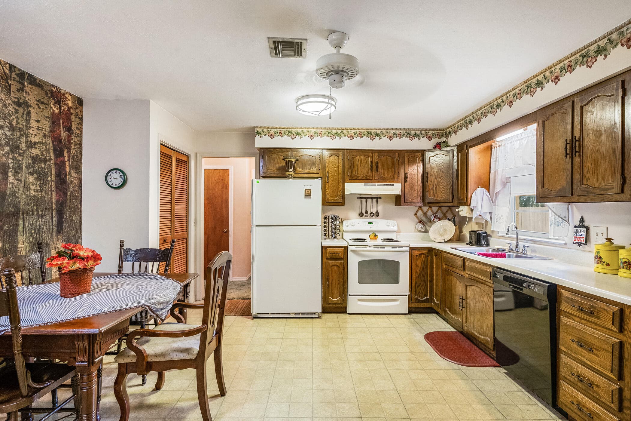 4153 1st Street SW, Vero Beach, FL 32968 — photo 16 of 38