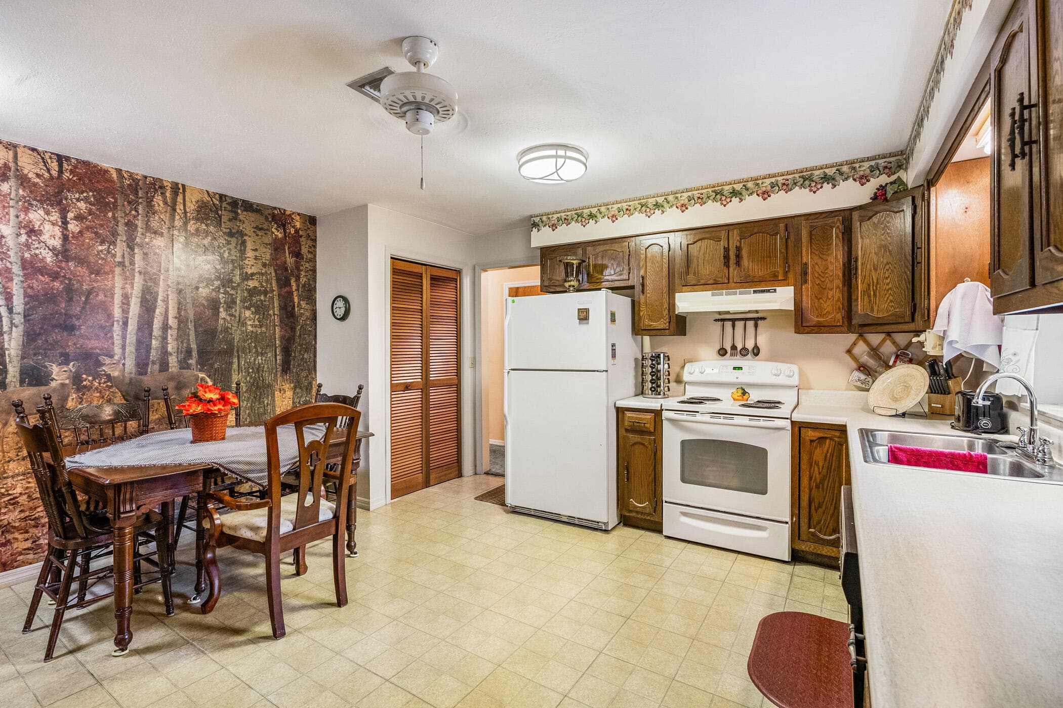 4153 1st Street SW, Vero Beach, FL 32968 — photo 17 of 38