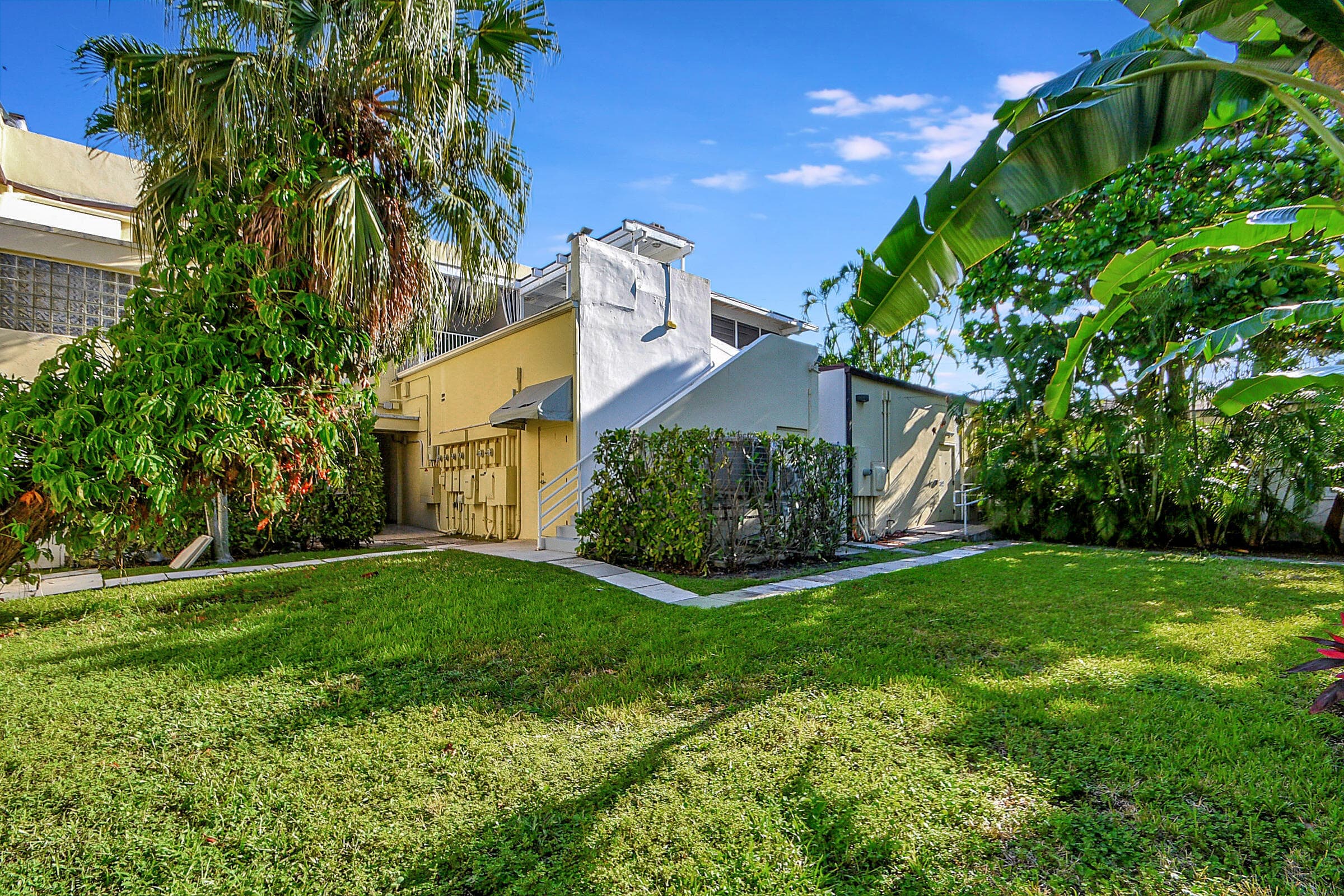 218 Worth Avenue, Palm Beach, FL 33480 — photo 28 of 31