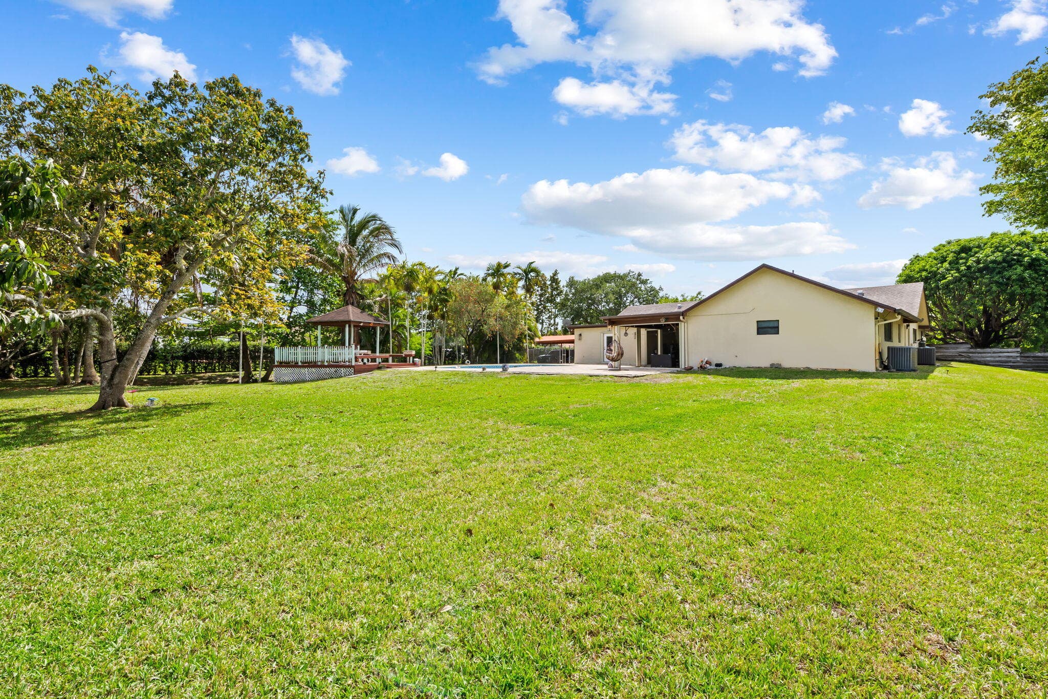 5500 SW 111th Terrace, Davie, FL 33328 — photo 32 of 43