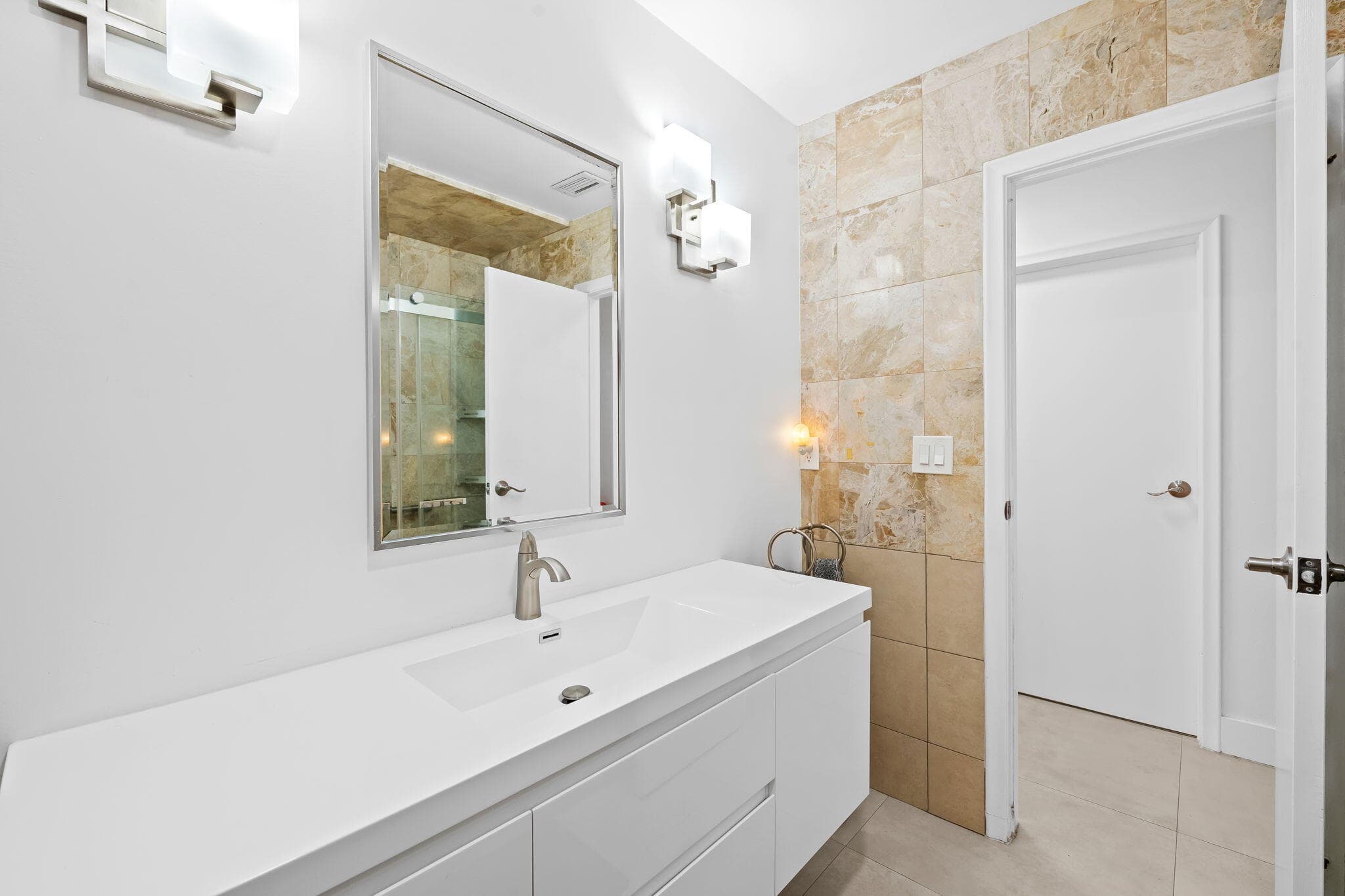 5500 SW 111th Terrace, Davie, FL 33328 — photo 16 of 43