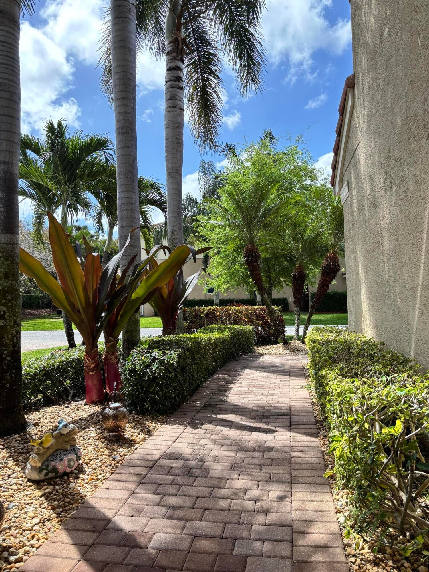 8219 Calabria Lakes Drive, Boynton Beach, FL 33473 — photo 5 of 104
