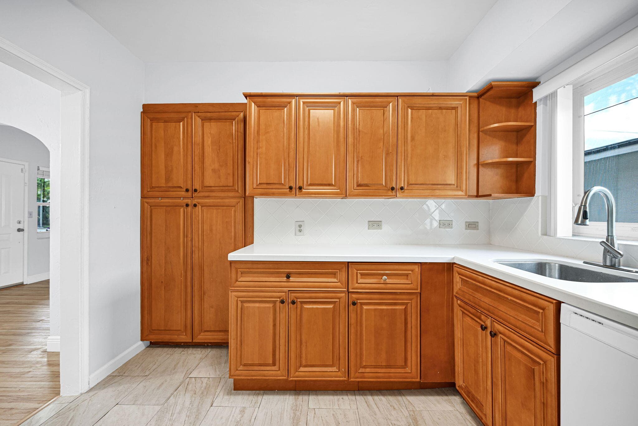 2200 SW 23rd Terrace, Miami, FL 33145 — photo 14 of 53
