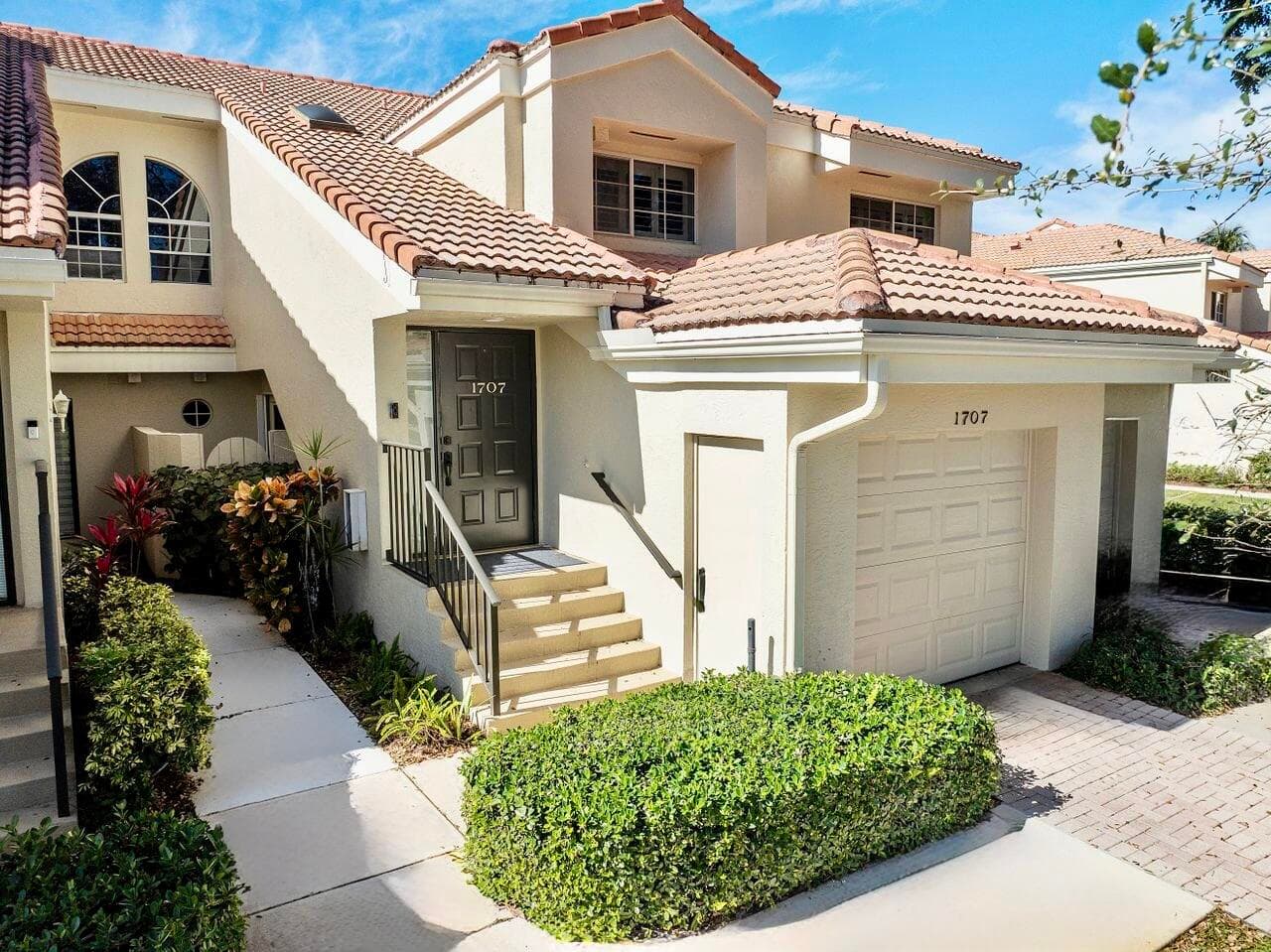 17270 Boca Club Boulevard 1707, Boca Raton, FL 33487 — photo 1 of 68