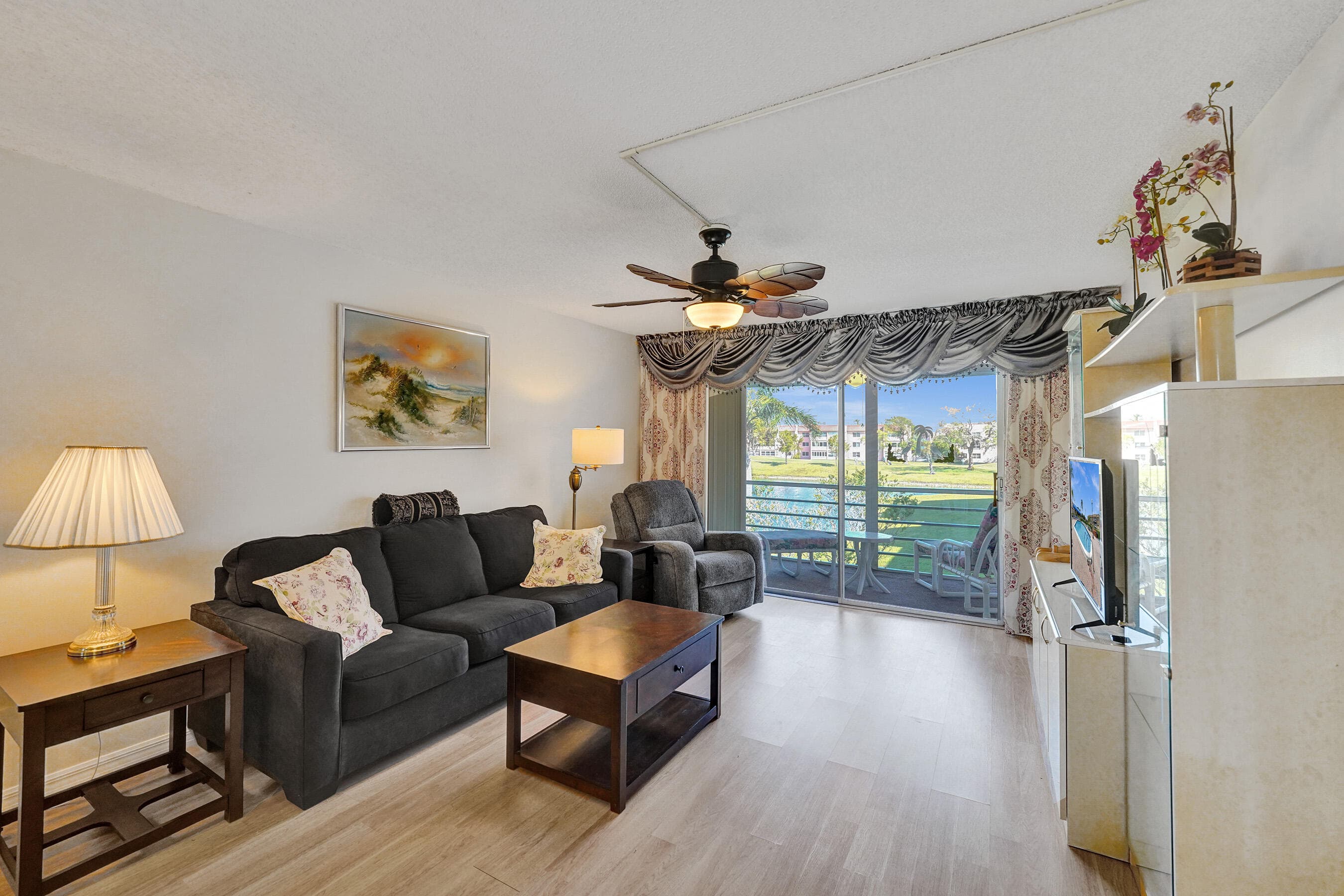 9421 Sunrise Lakes Boulevard 206, Sunrise, FL 33322 — photo 19 of 52