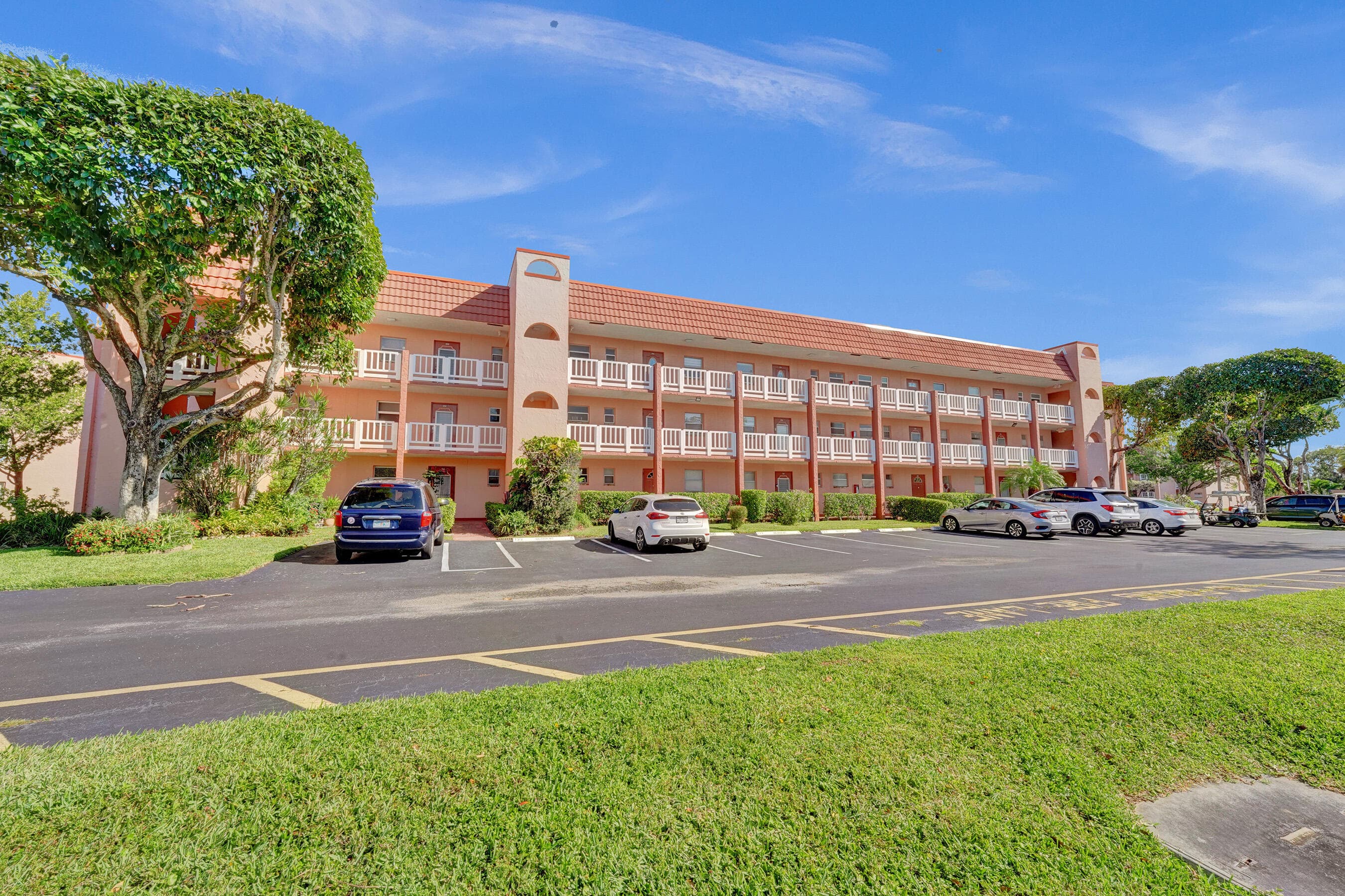 9421 Sunrise Lakes Boulevard 206, Sunrise, FL 33322 — photo 45 of 52