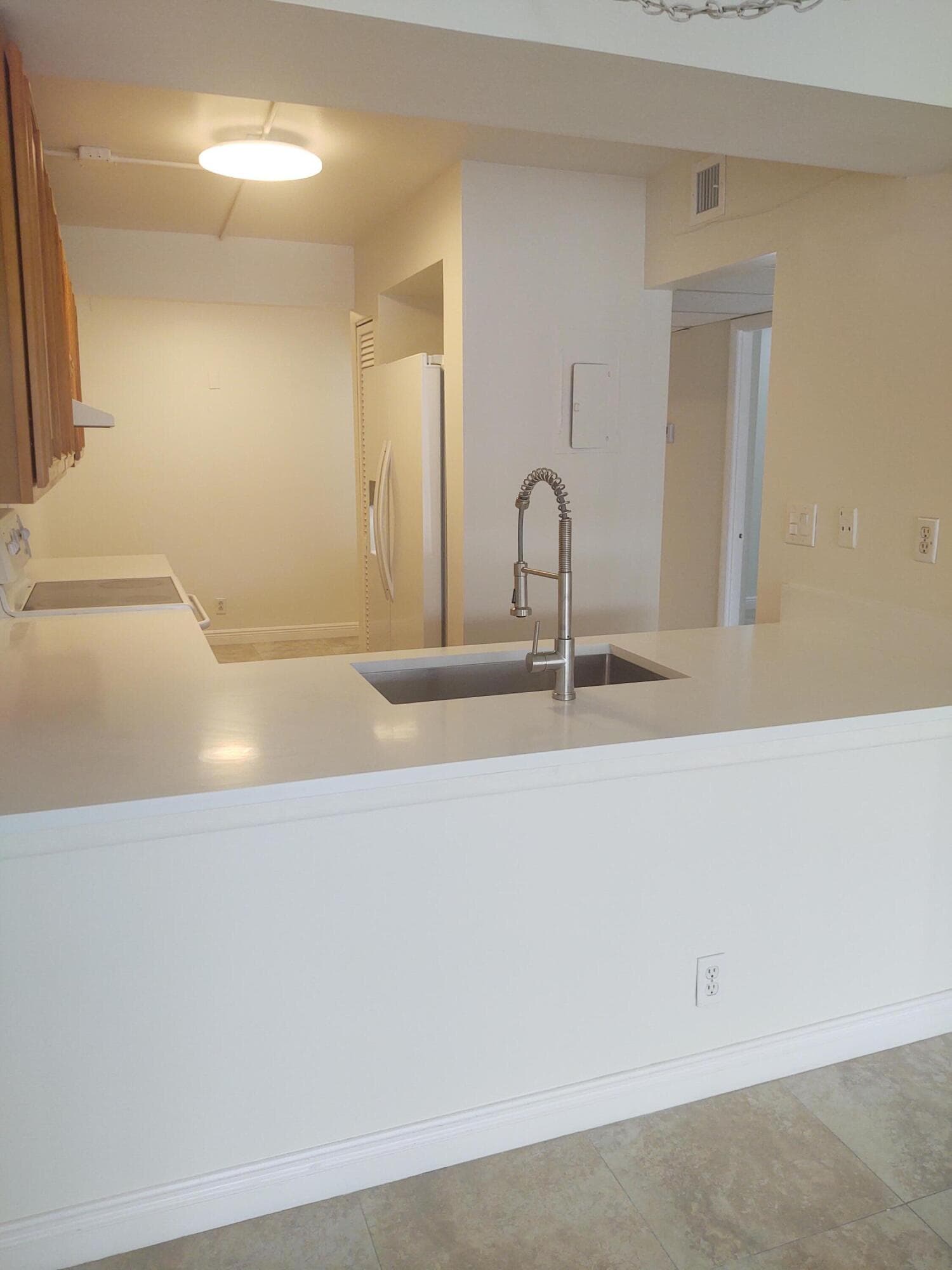 9 Royal Palm Way 2010, Boca Raton, FL 33432 — photo 26 of 32