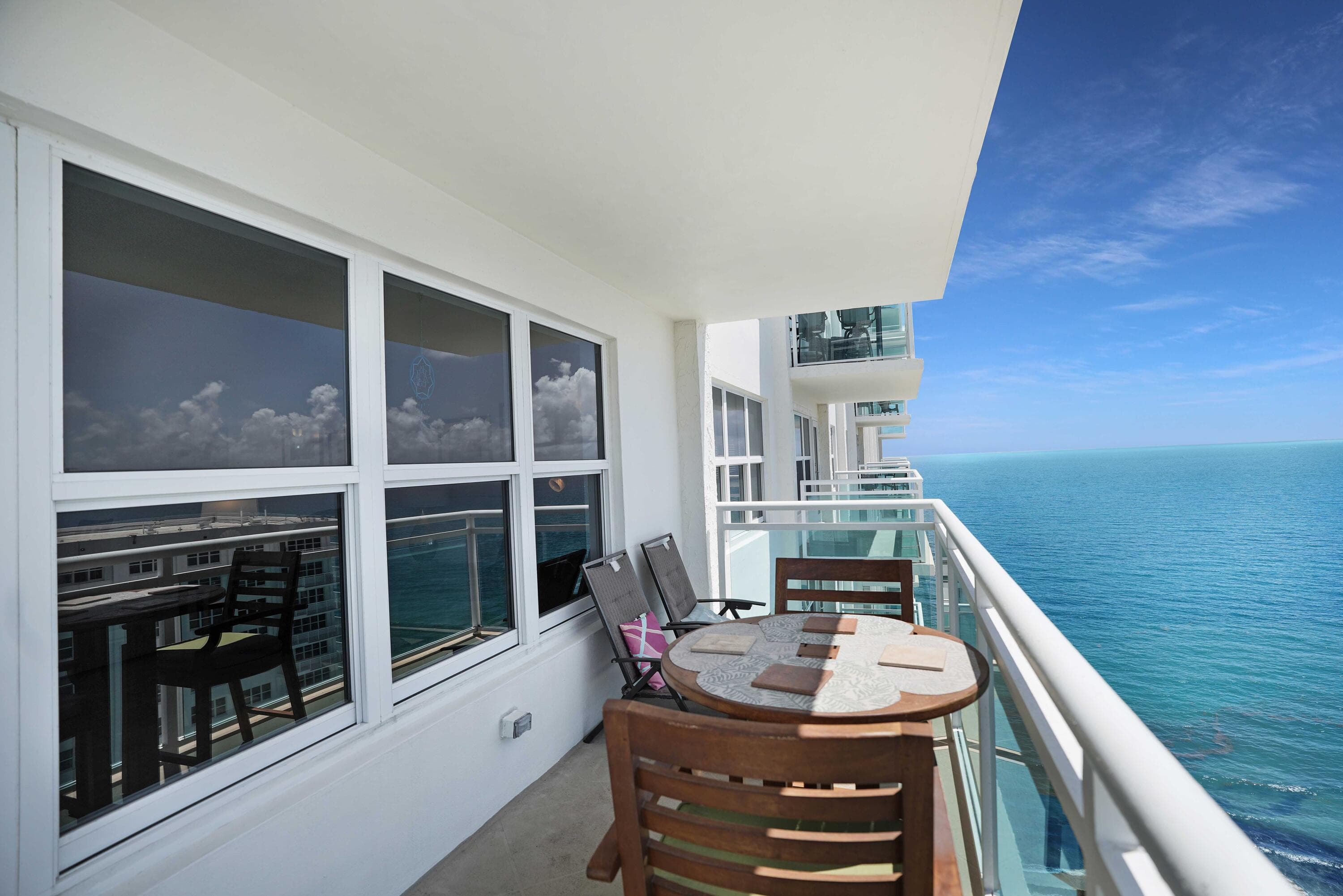 3900 Galt Ocean Drive 2204, Fort Lauderdale, FL 33308 — photo 1 of 58