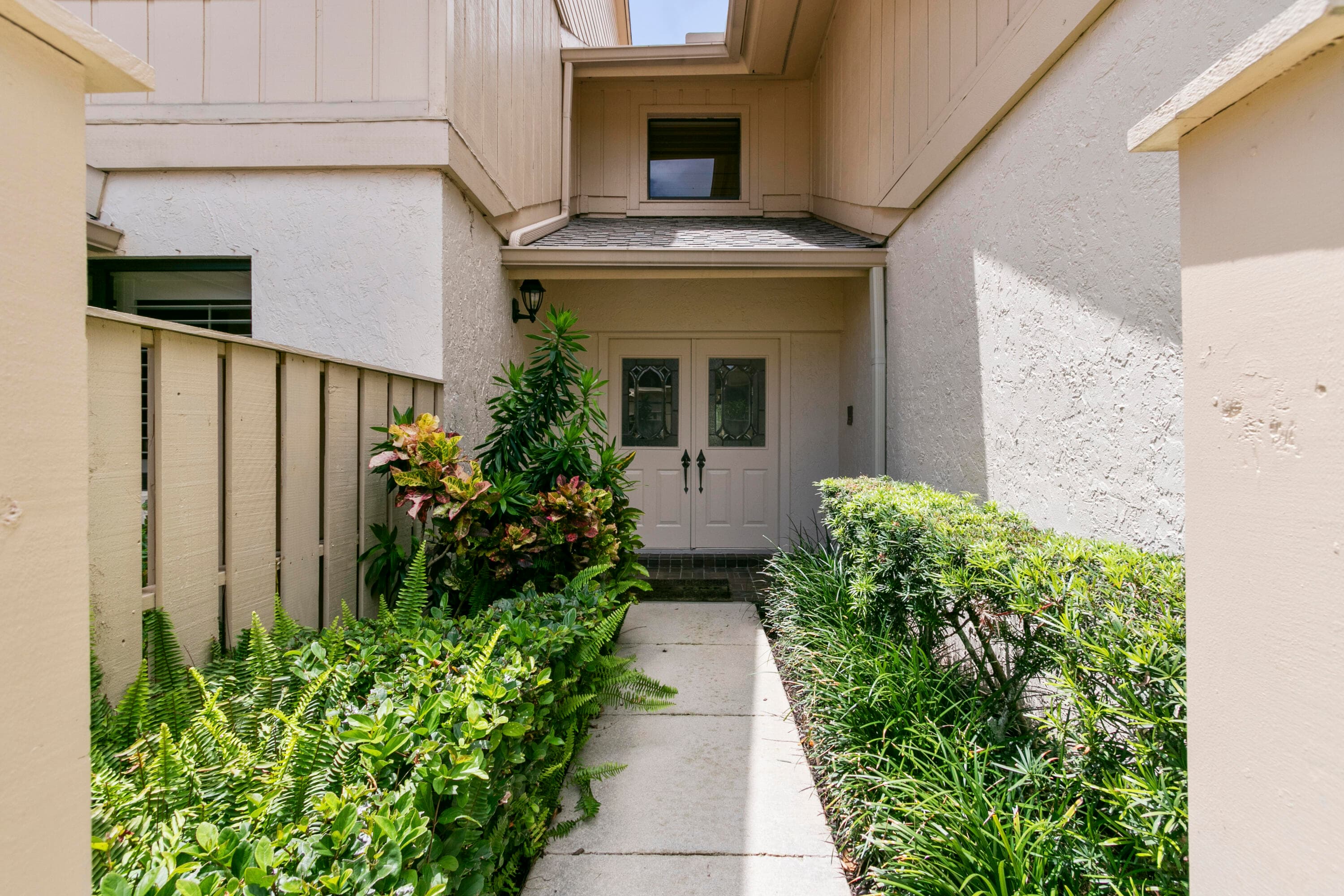 17110 Waterbend Drive 219, Jupiter, FL 33477 — photo 2 of 22