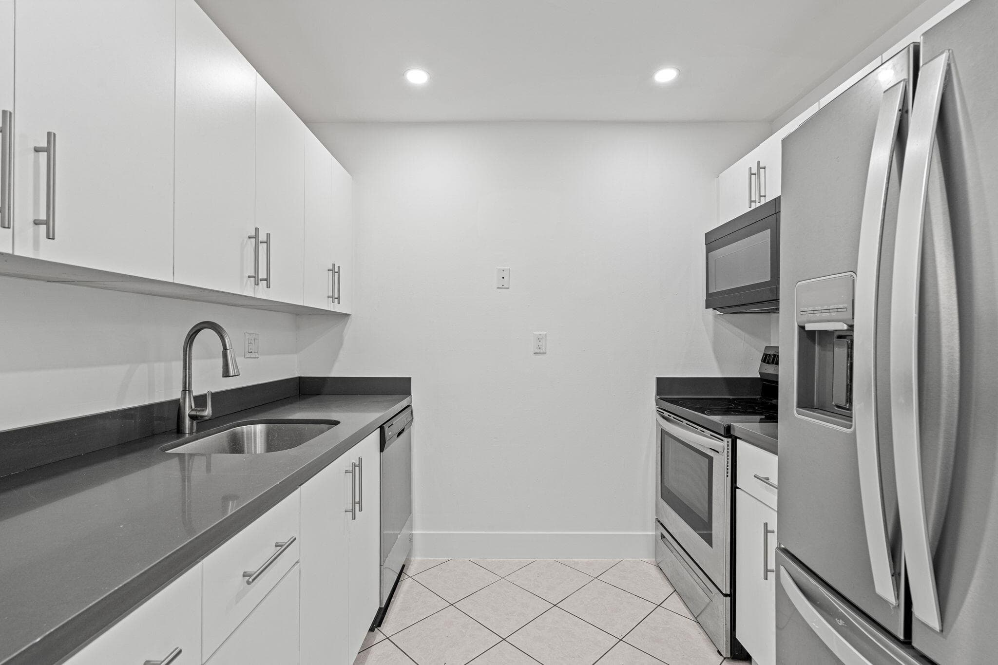 9227 SW 87th Avenue B1, Miami, FL 33176 — photo 5 of 23