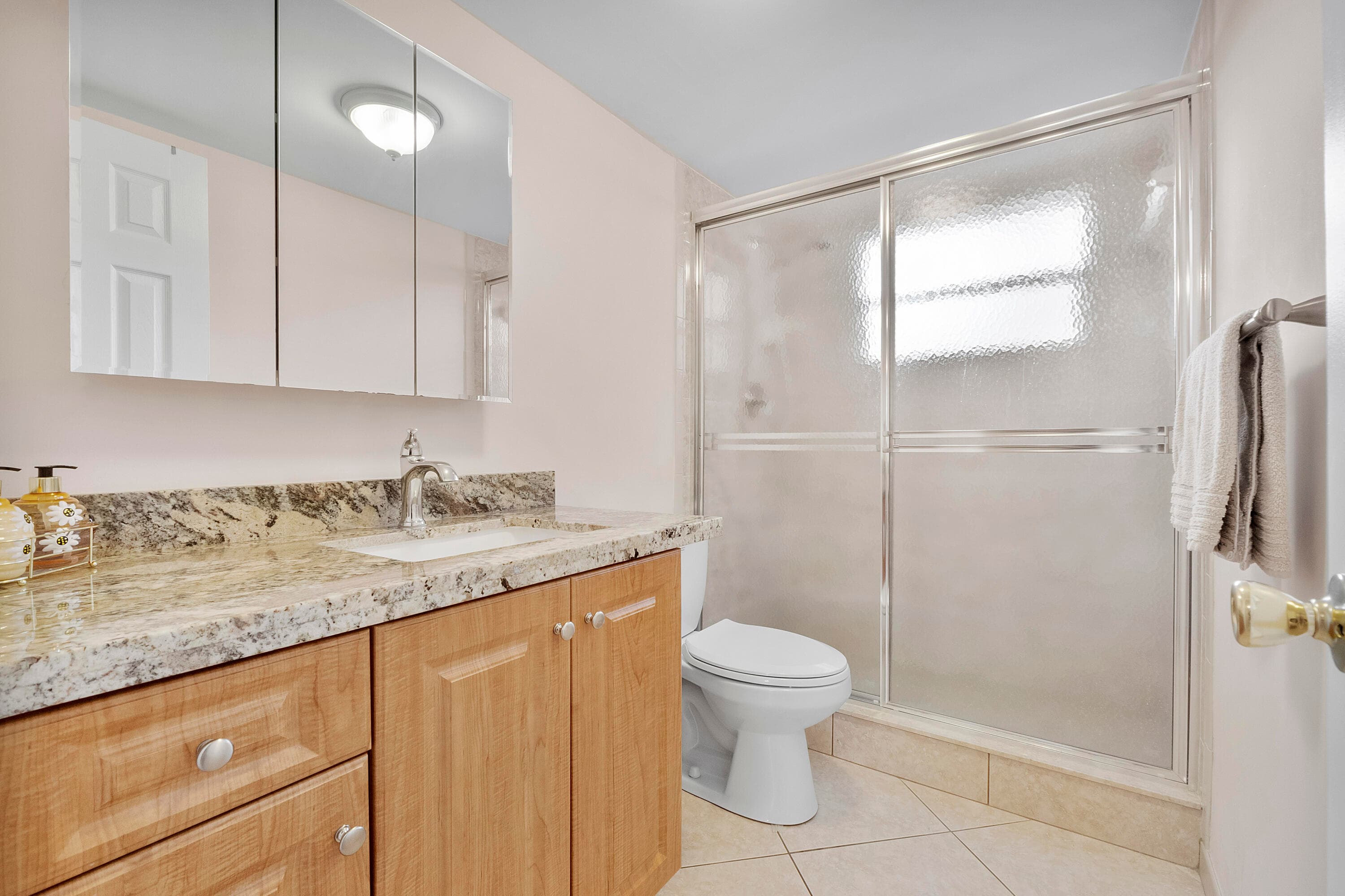4270 NW 40th Street 205, Lauderdale Lakes, FL 33319 — photo 11 of 15