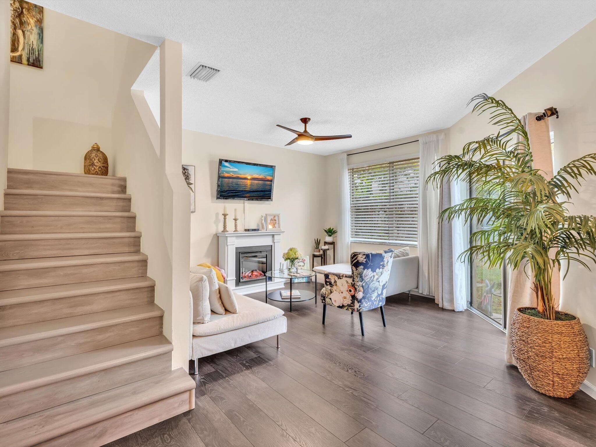 20930 Vía Azalea 5, Boca Raton, FL 33428 — photo 1 of 37