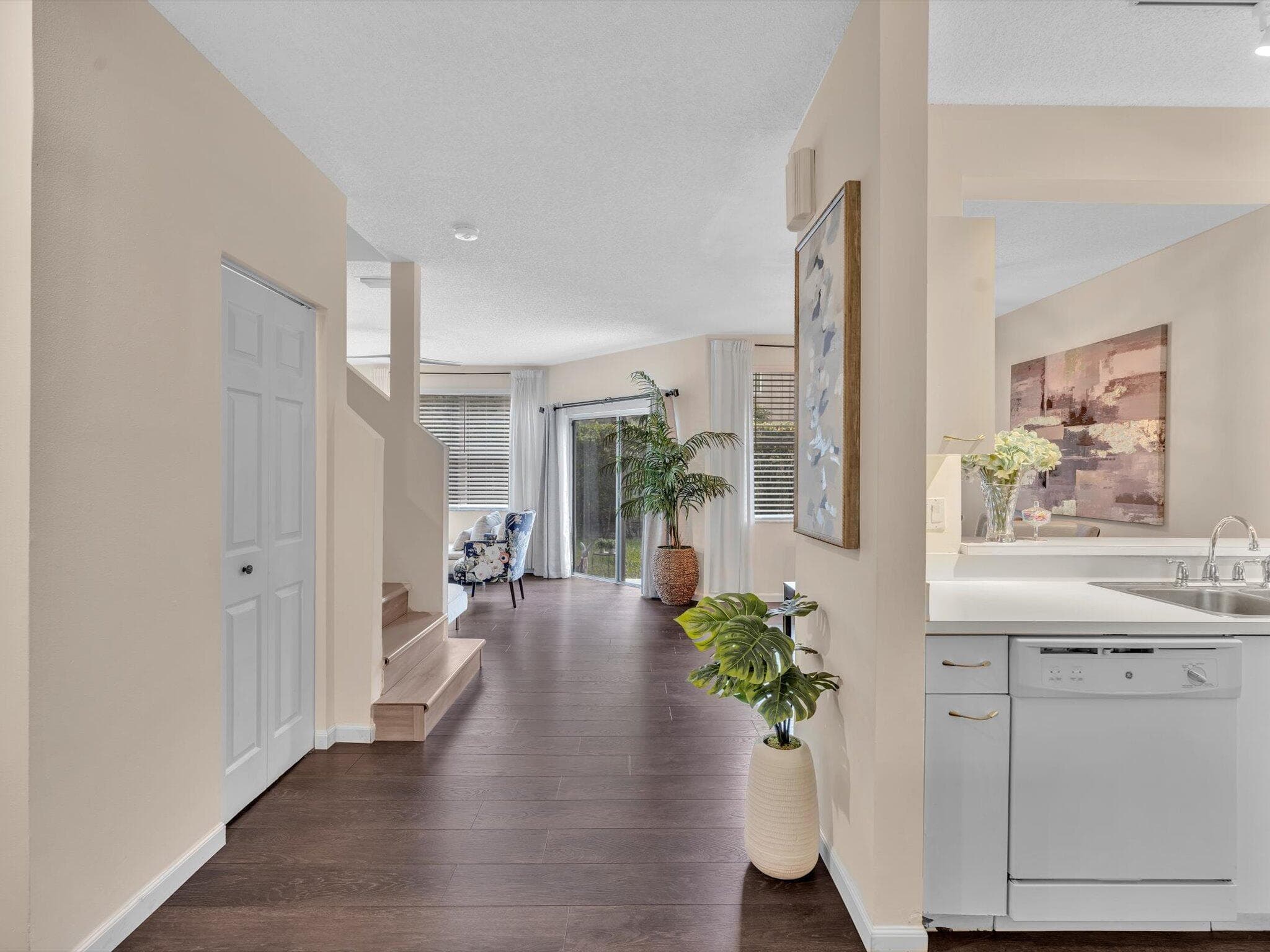20930 Vía Azalea 5, Boca Raton, FL 33428 — photo 4 of 37