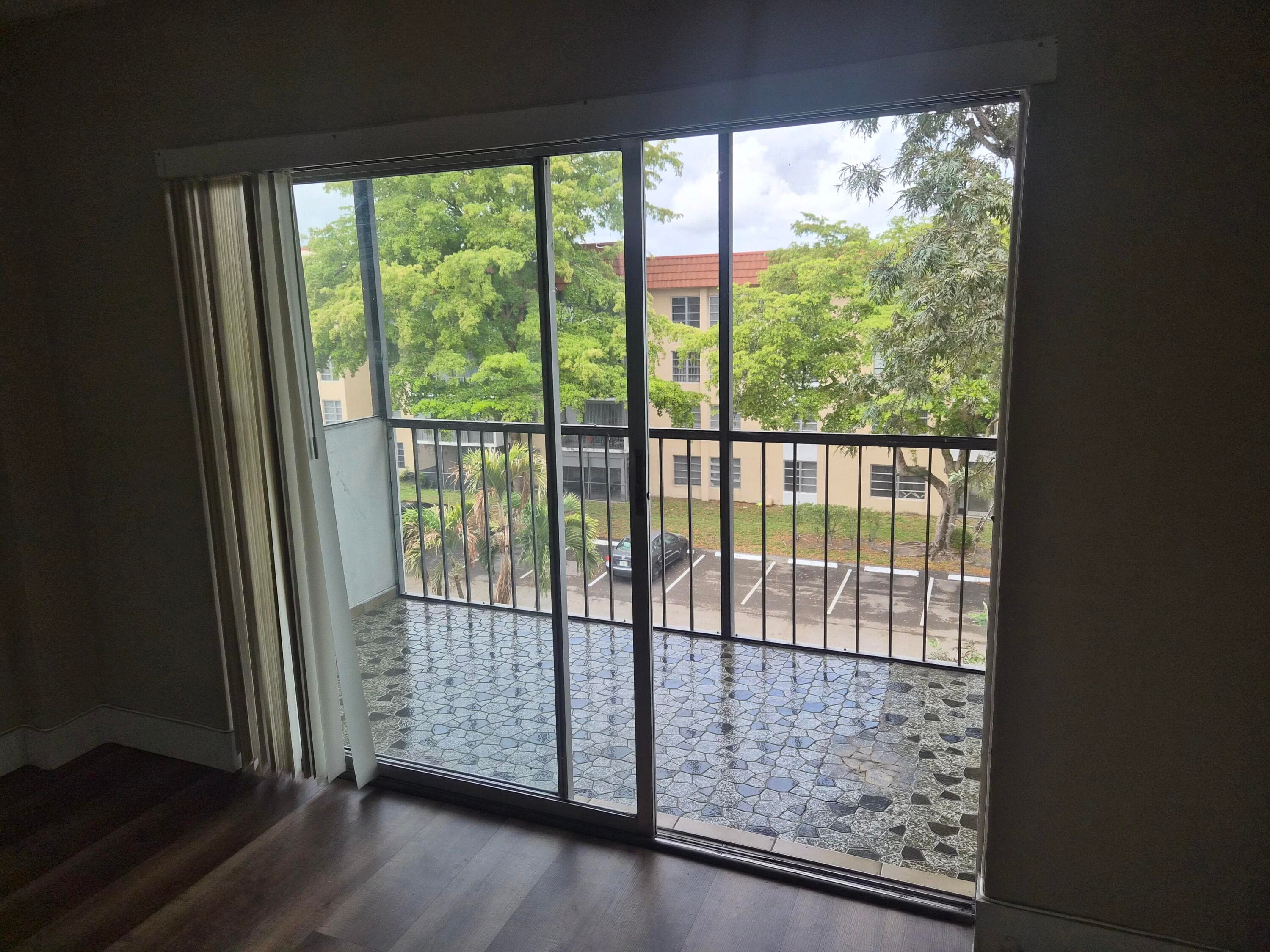 4166 Inverrary Drive 403, Lauderhill, FL 33319 — photo 14 of 32