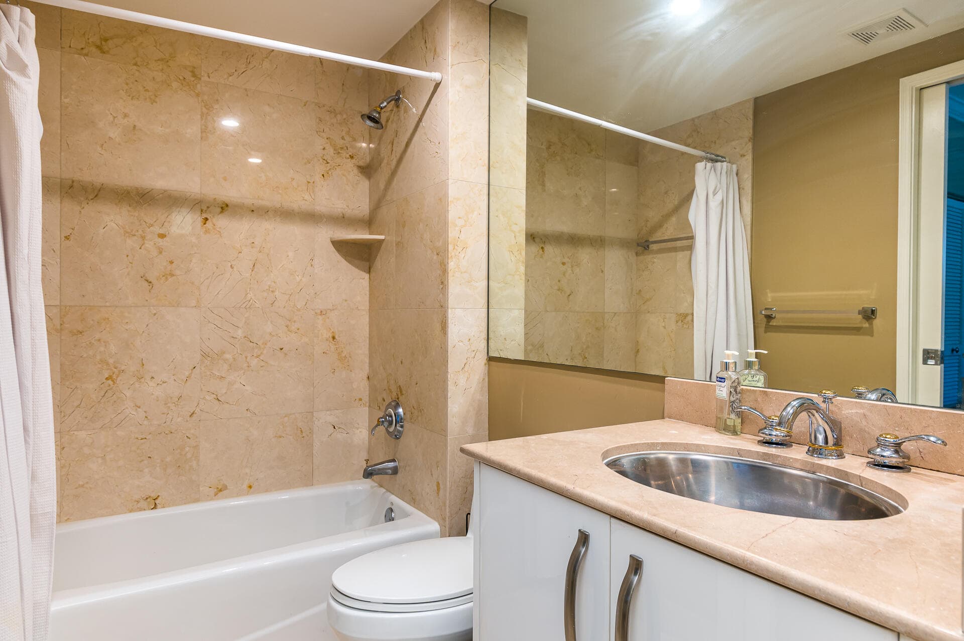 2051 SE 3rd Street 101, Deerfield Beach, FL 33441 — photo 19 of 23