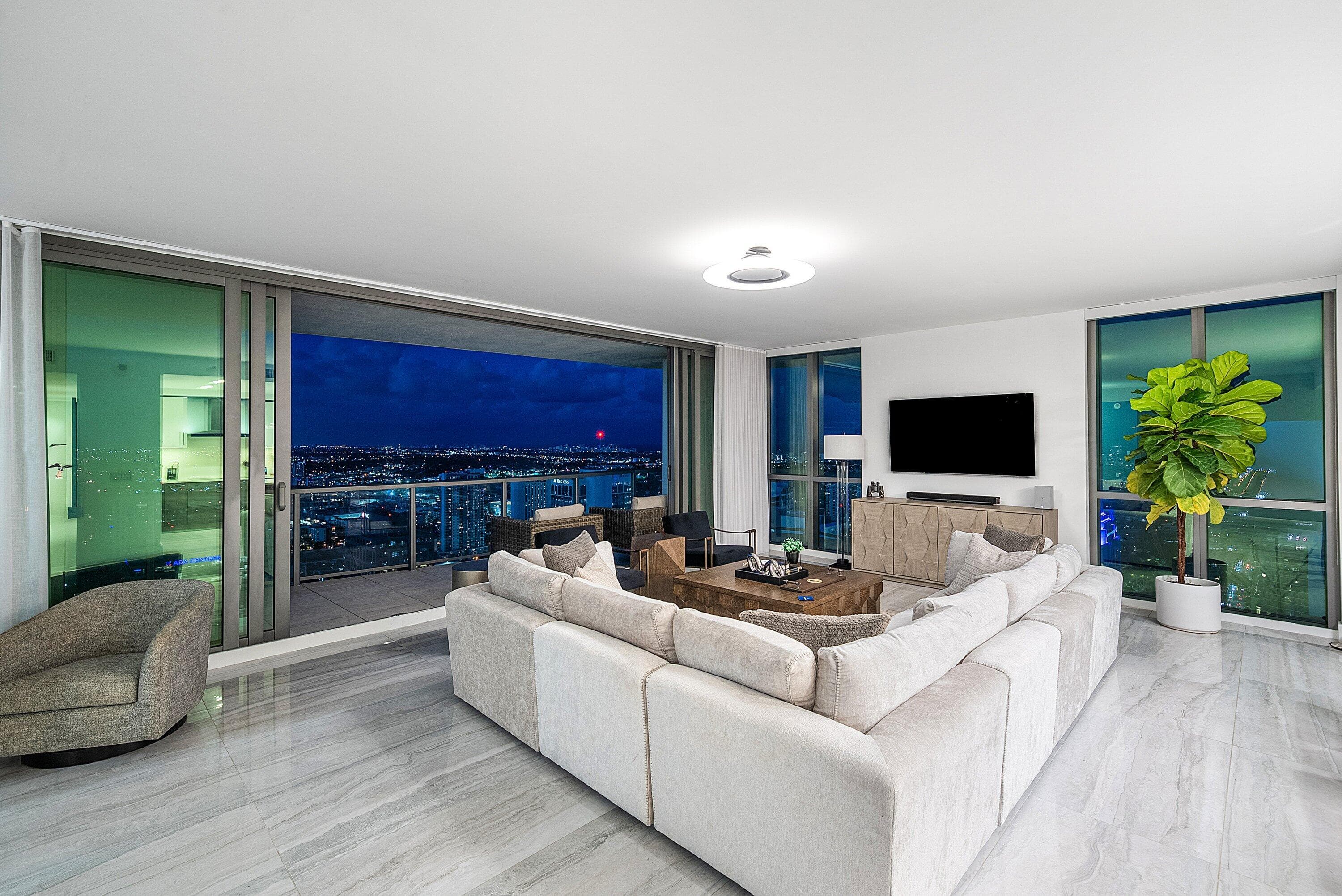 100 E Las Olas Boulevard 4301, Fort Lauderdale, FL 33301 — photo 34 of 61