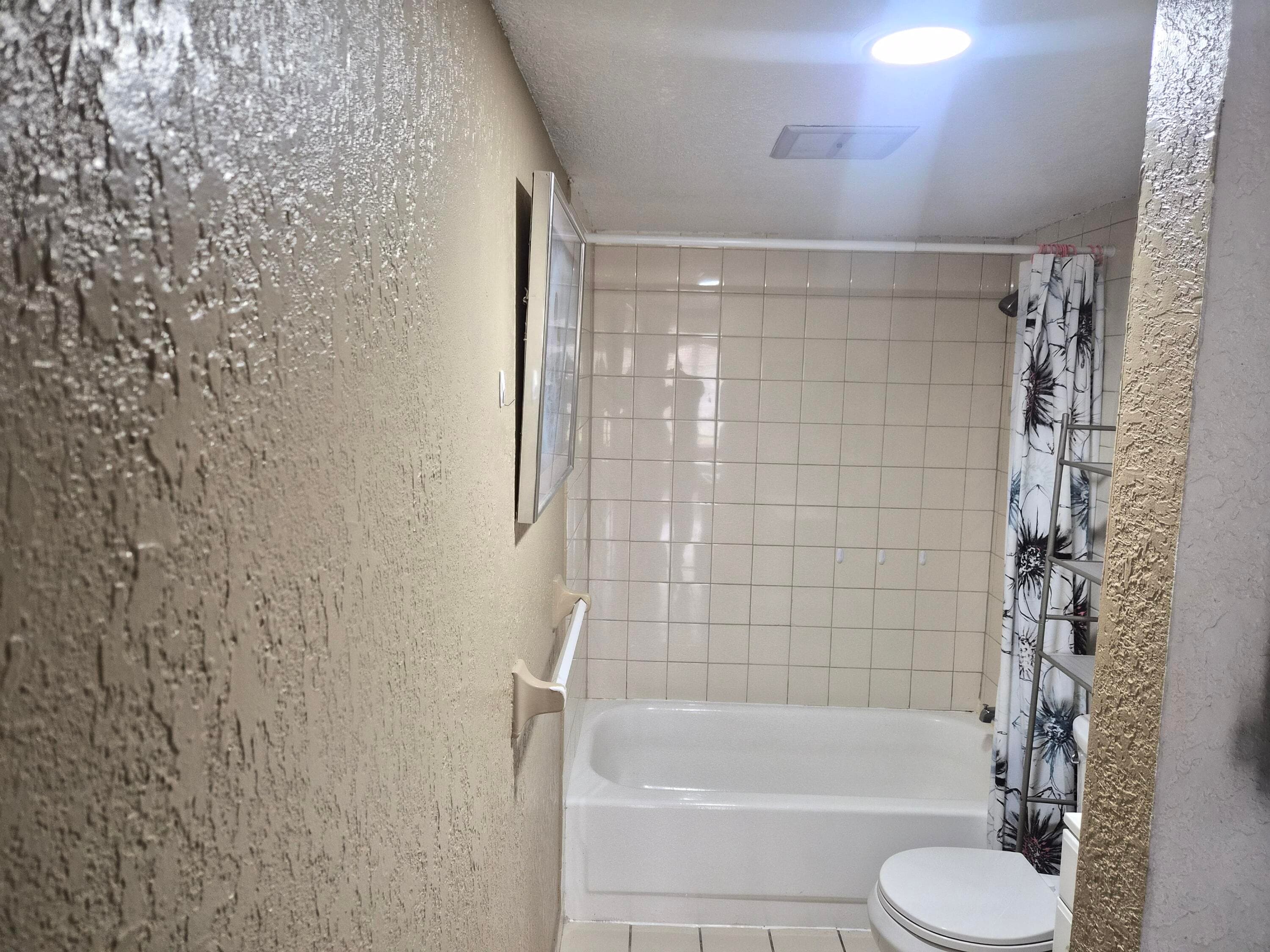 4166 Inverrary Drive 403, Lauderhill, FL 33319 — photo 20 of 32