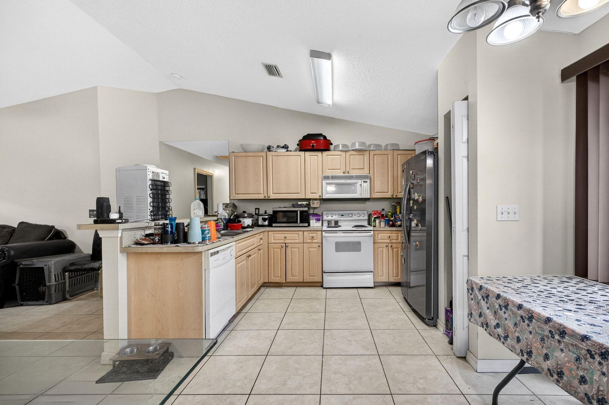 925 SW 11th St Street SW, Vero Beach, FL 32962 — photo 8 of 20