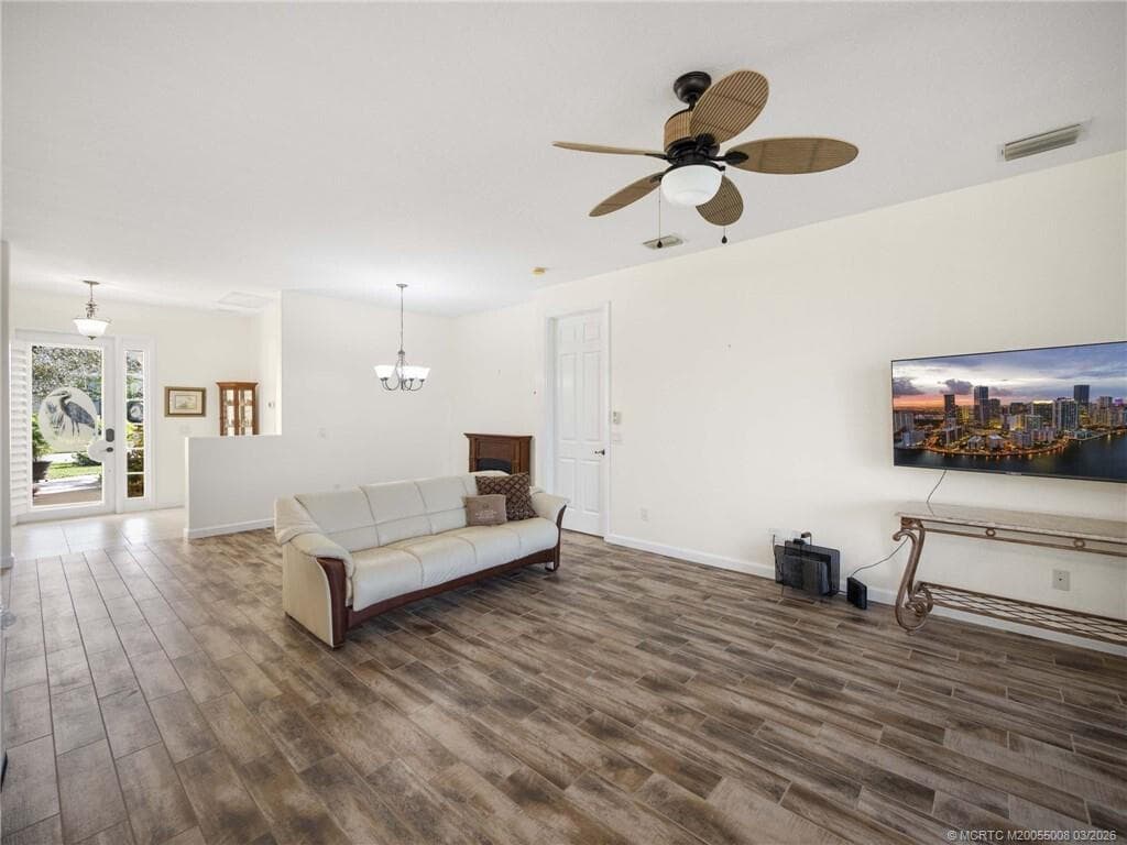 155 56th Drive SW, Vero Beach, FL 32968 — photo 4 of 24