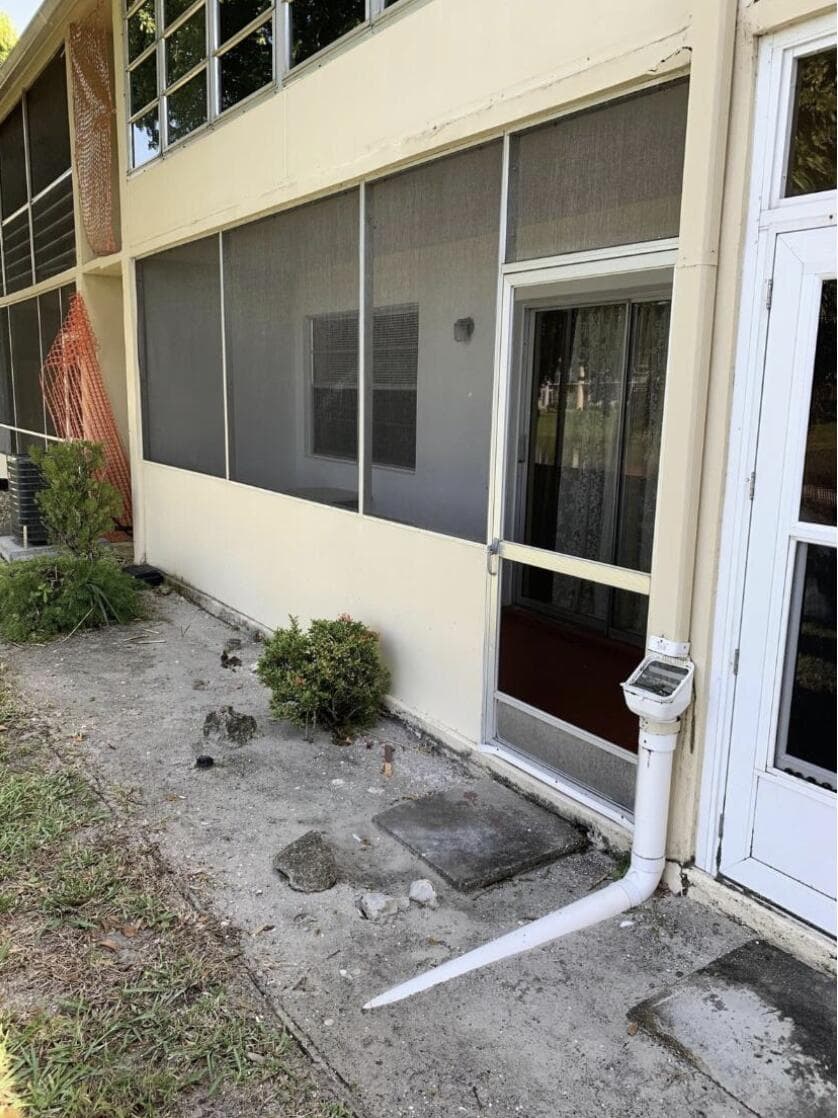 74 Sheffield D, West Palm Beach, FL 33417 — photo 2 of 11