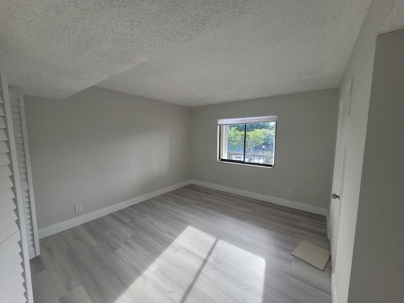 5917 Via Vermilya 206, Lake Worth, FL 33462 — photo 15 of 77