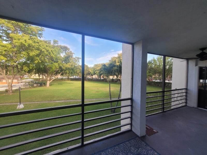 5917 Via Vermilya 206, Lake Worth, FL 33462 — photo 36 of 77