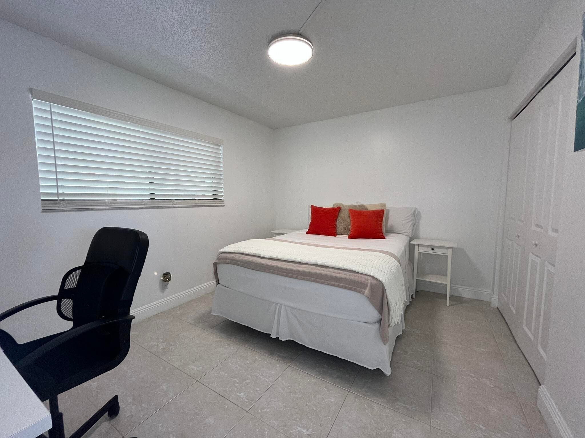 5160 Las Verdes Circle 222, Delray Beach, FL 33484 — photo 13 of 24
