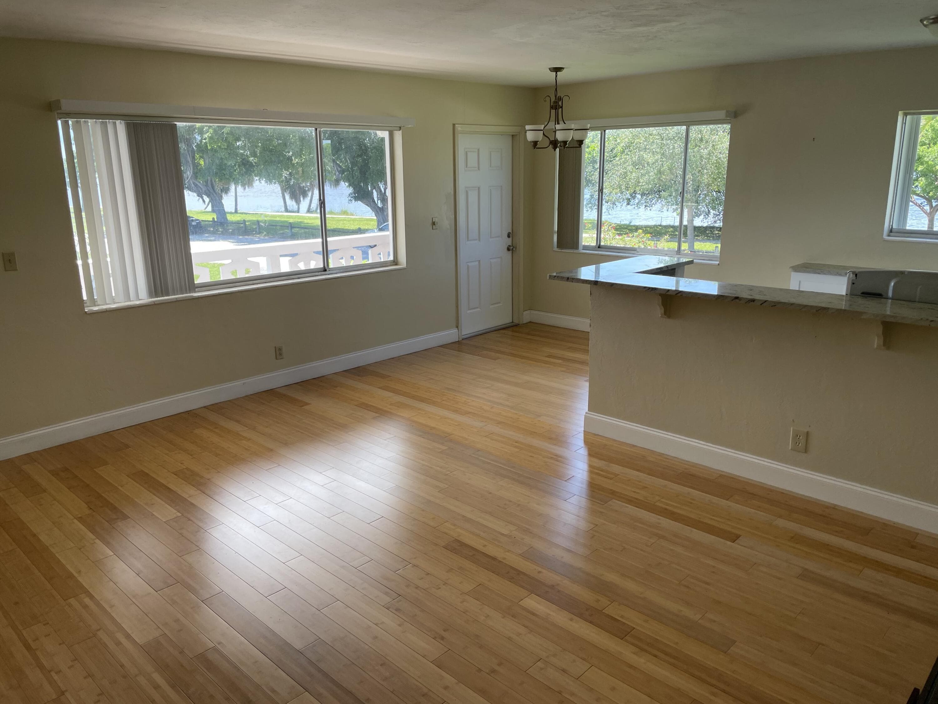2020 Lake Osborne Drive 11, Lake Worth Beach, FL 33461 — photo 5 of 15