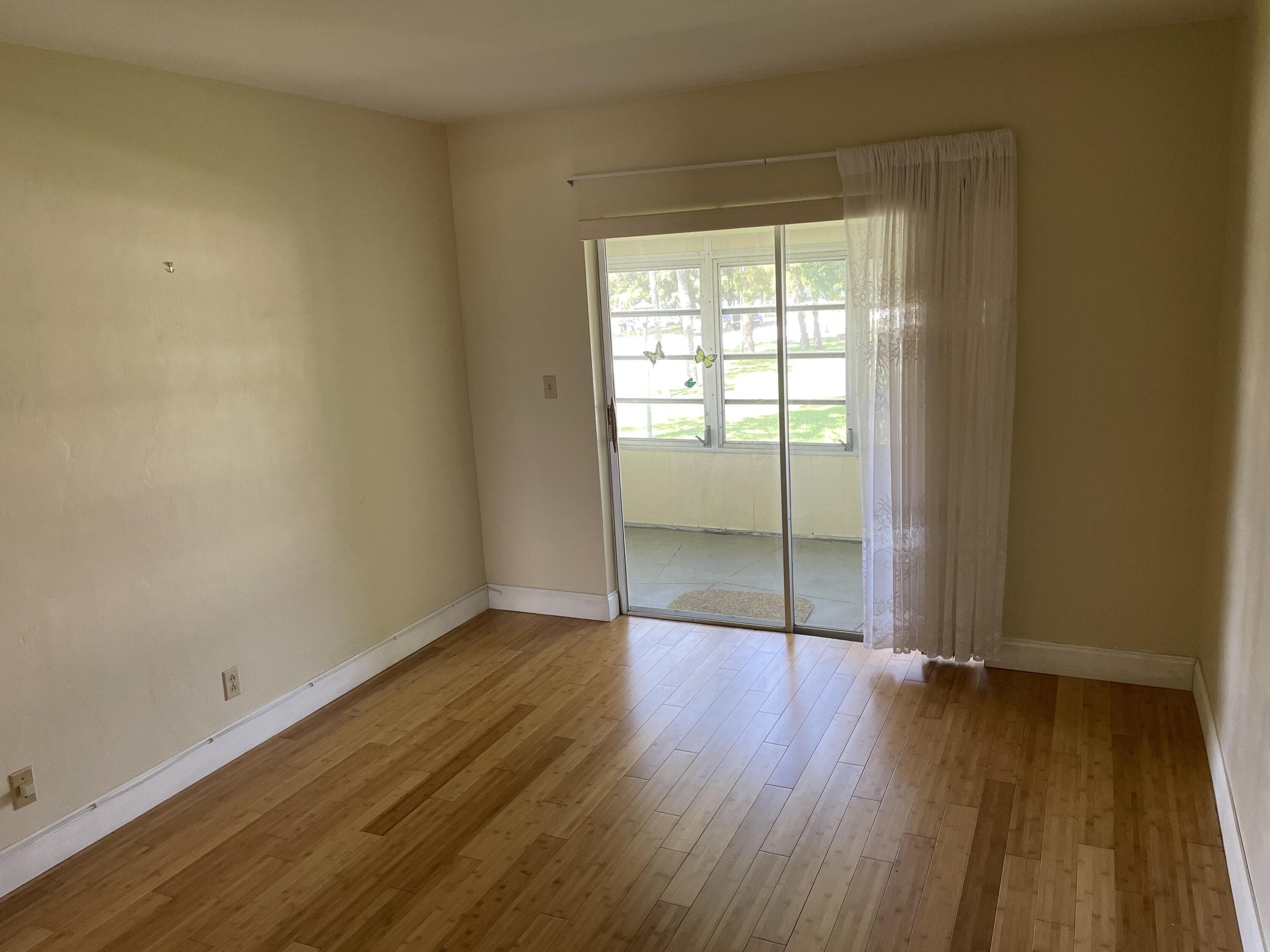 2020 Lake Osborne Drive 11, Lake Worth Beach, FL 33461 — photo 8 of 15