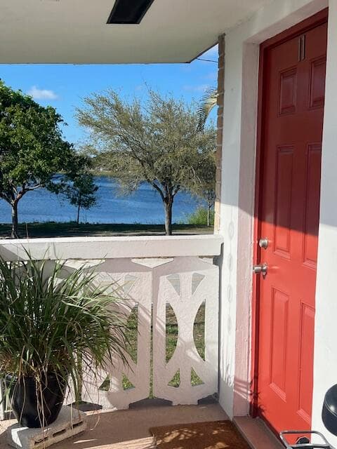 2020 Lake Osborne Drive 11, Lake Worth Beach, FL 33461 — photo 12 of 15