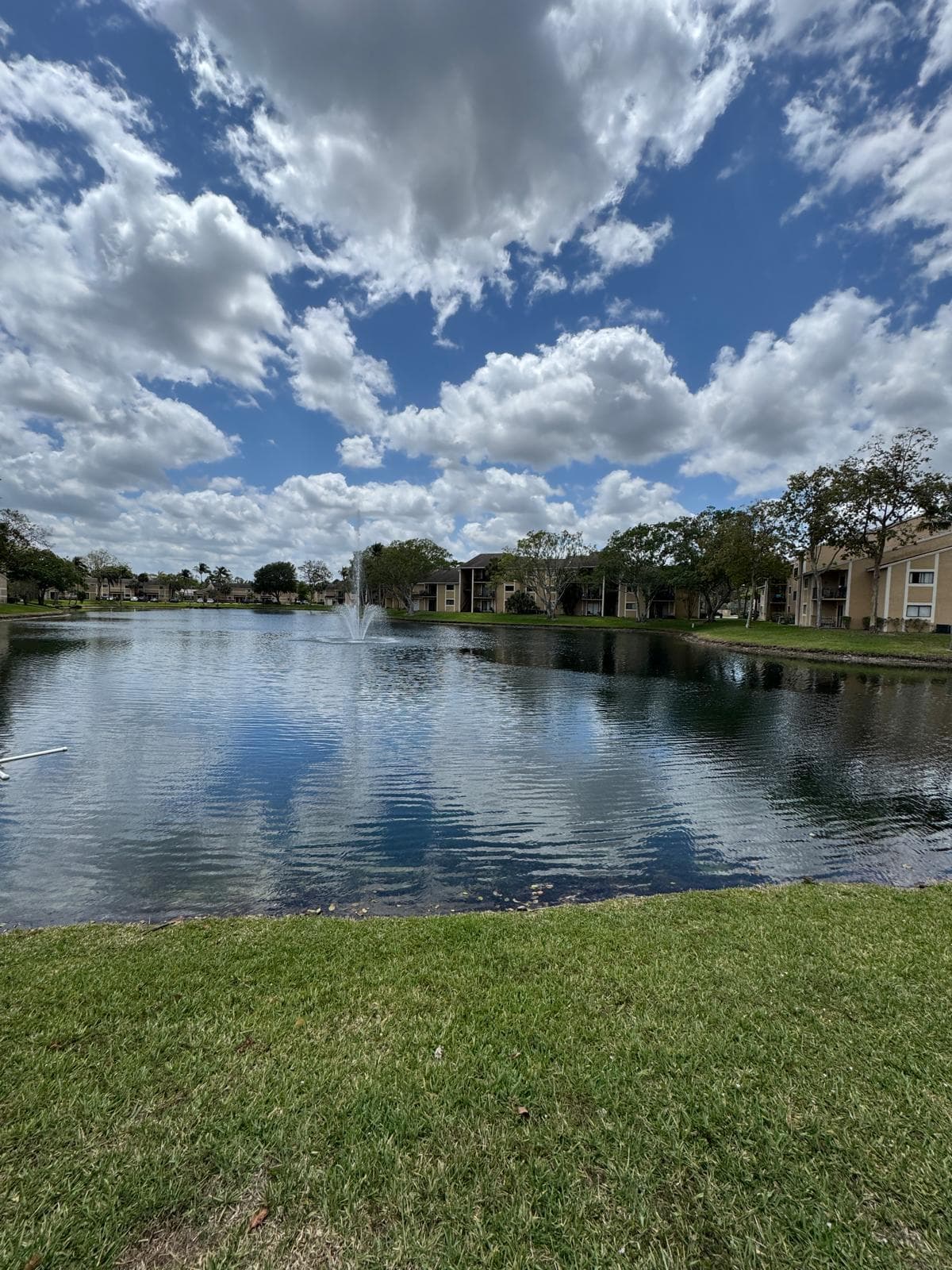 417 E Palm Cir Circle E 417, Pembroke Pines, FL 33025 — photo 3 of 20