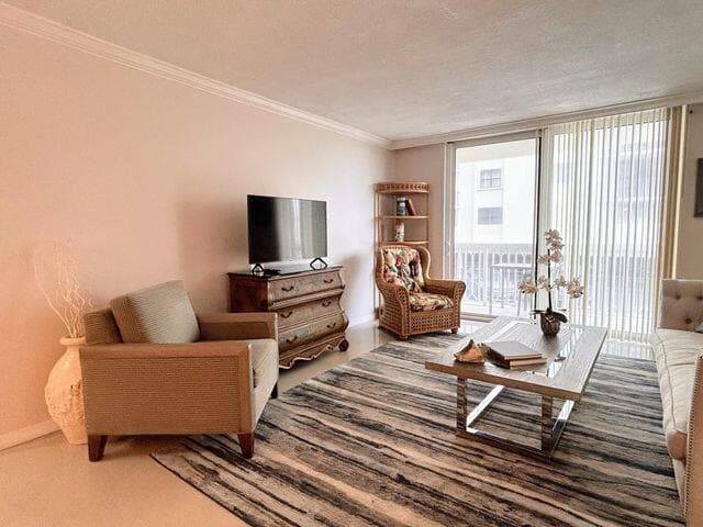 125 S Ocean Avenue 207, Palm Beach Shores, FL 33404 — photo 2 of 36